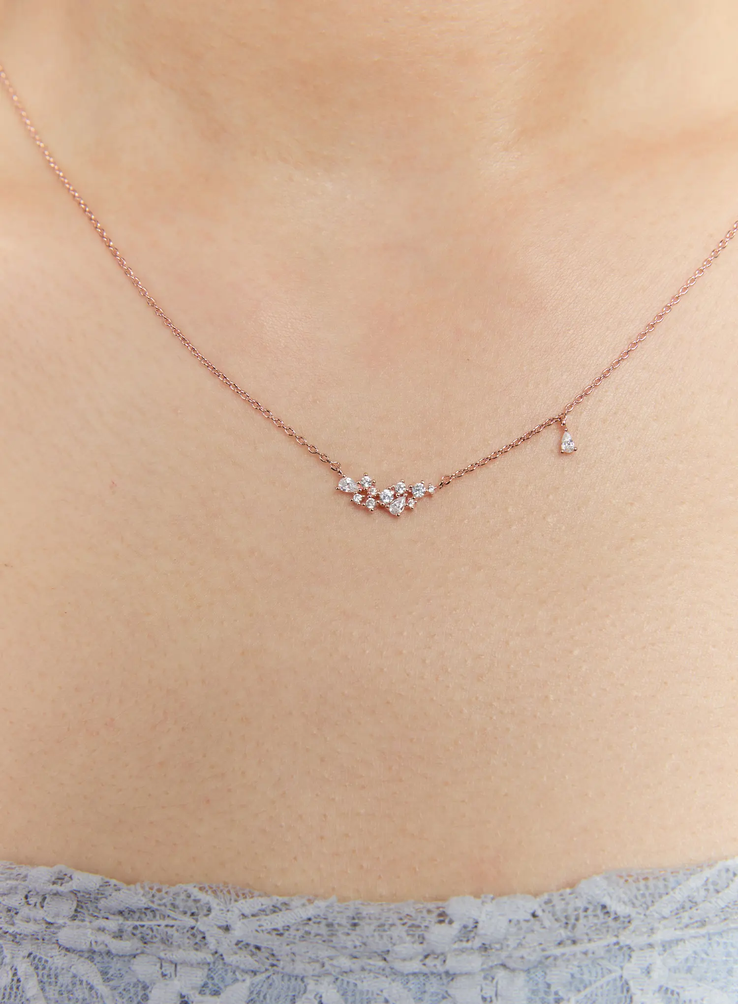 Mini Cluster Shine Necklace IS517 - Image 4