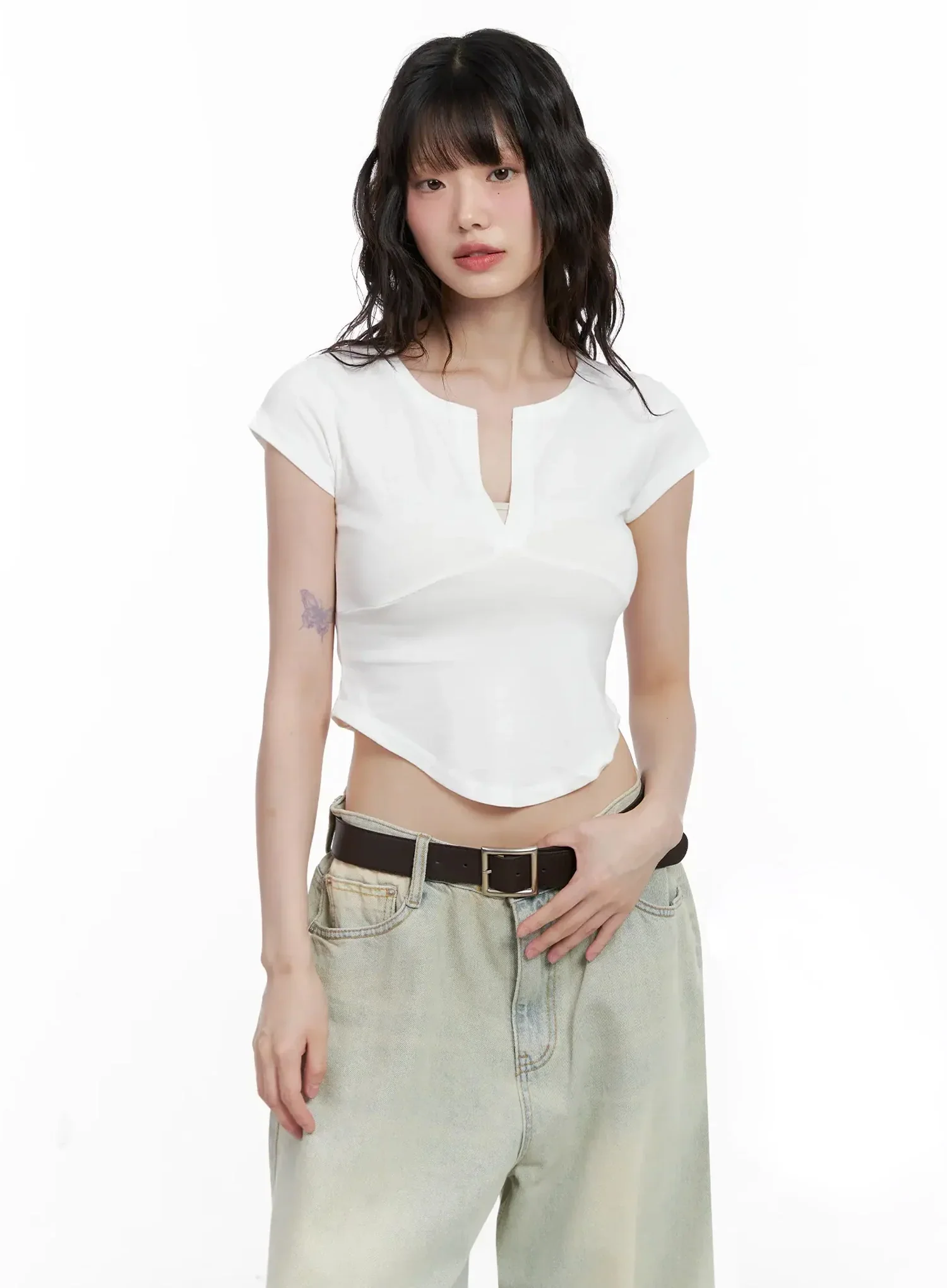 Minimalist V-Neck Crop Top IL531 - Image 2