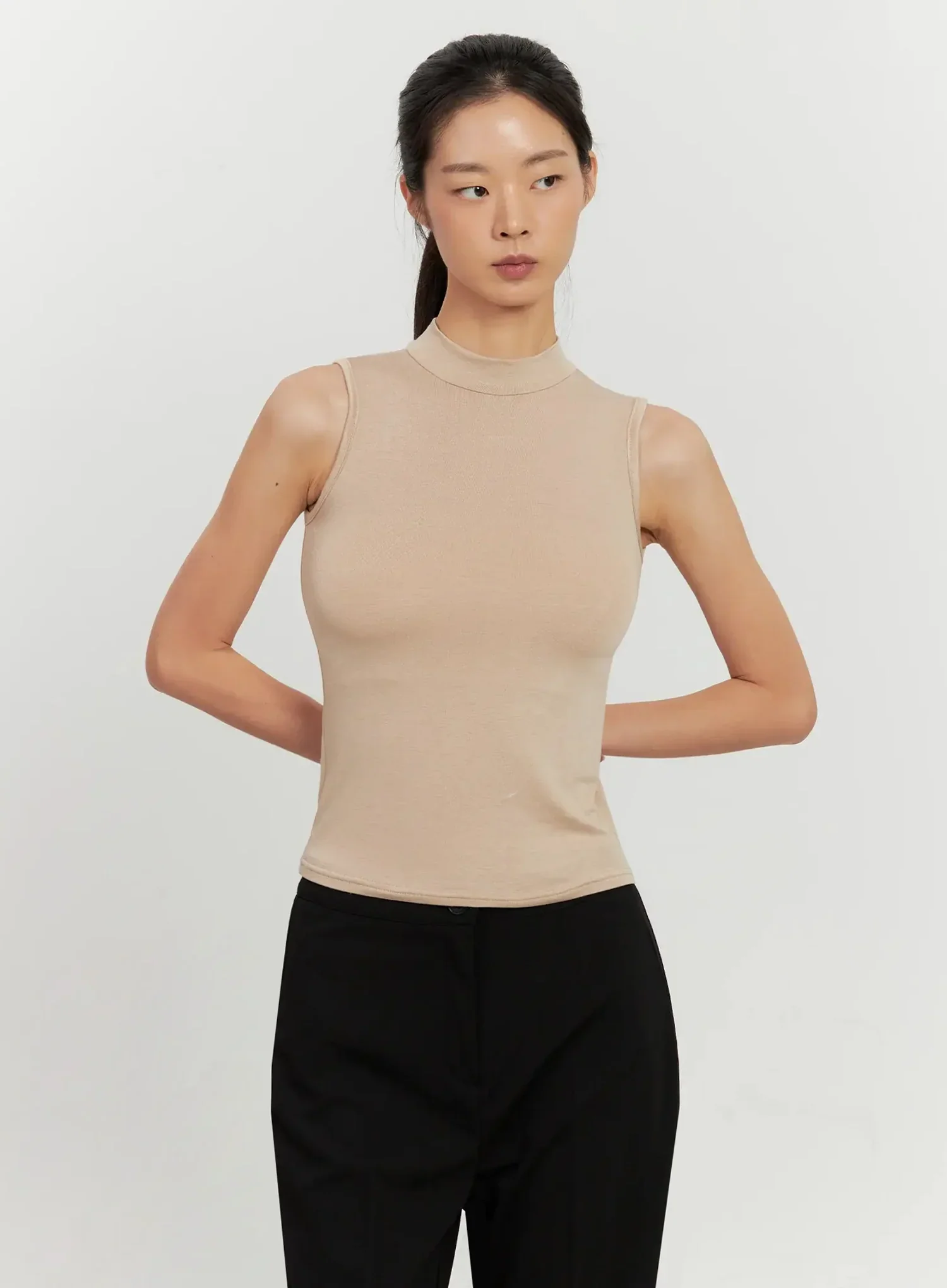 Mock Neck Sleeveless Top IL528 - Image 8