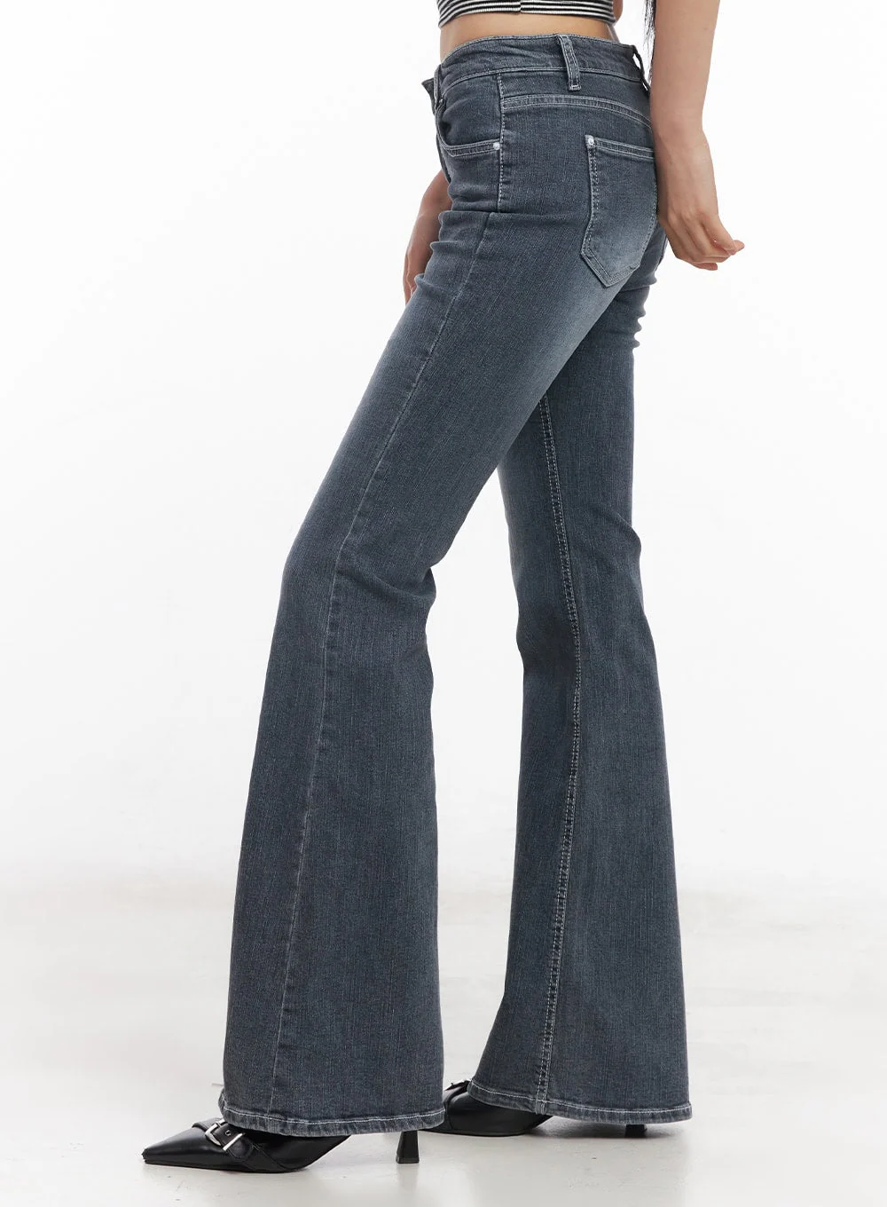 Nadeline Slim Bootcut Jeans CY528 - Image 3