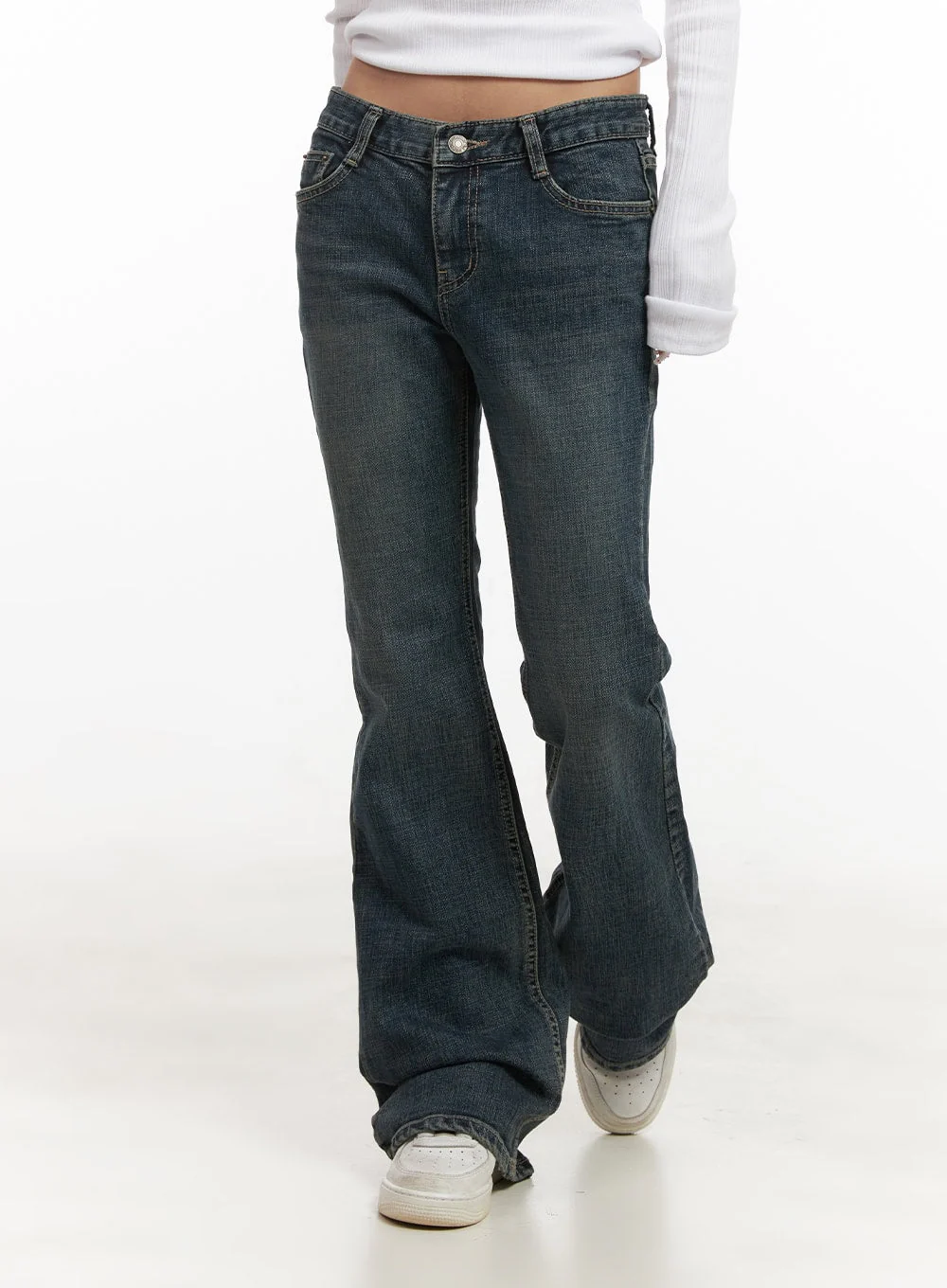 Natalia Low-Rise Flared Jeans CJ508 - Image 8