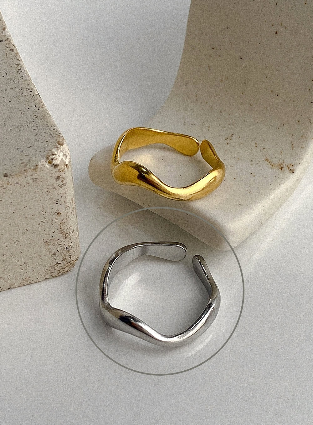 Newton Flowing Curve Ring IA524 - Image 5