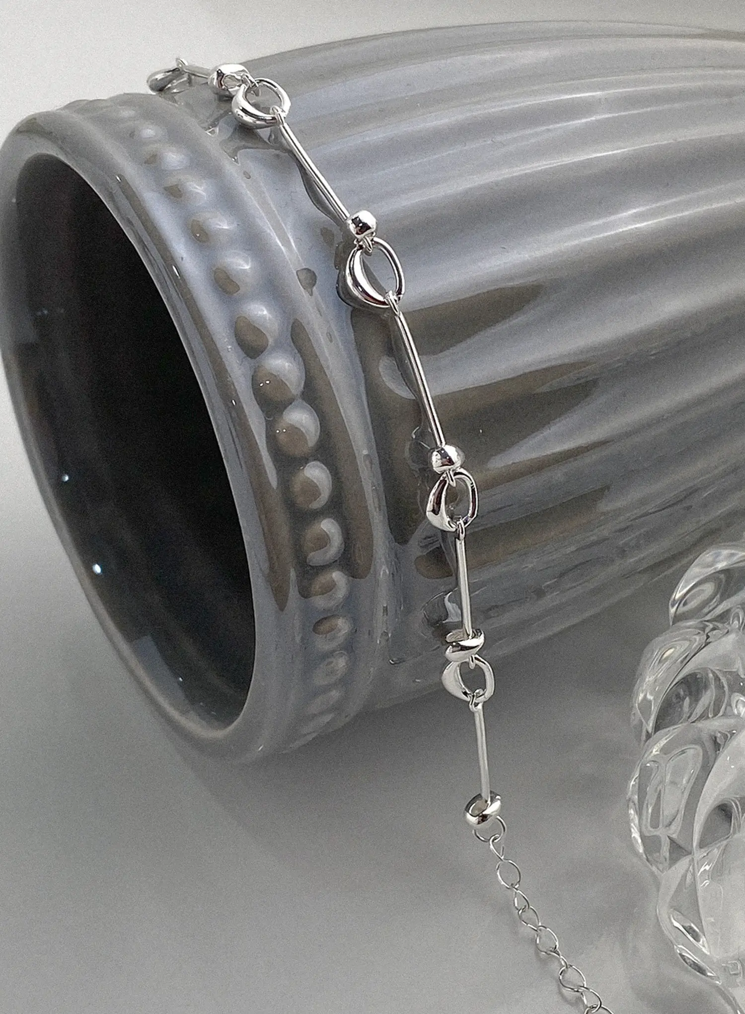 Nin Loop Stick Flow Bracelet IU506 - Image 3