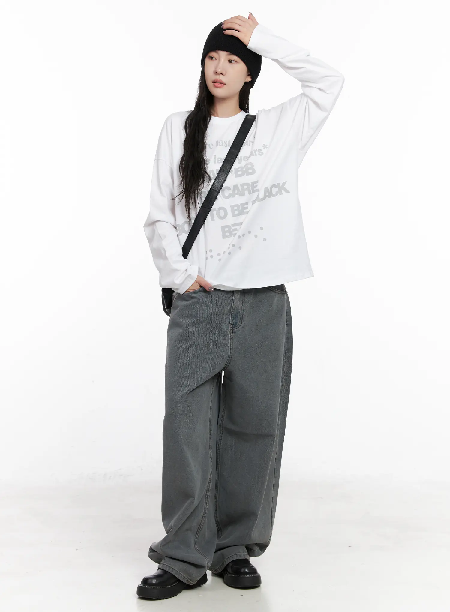 Odet Wide-Leg Balloon Jeans CN512 - Image 2