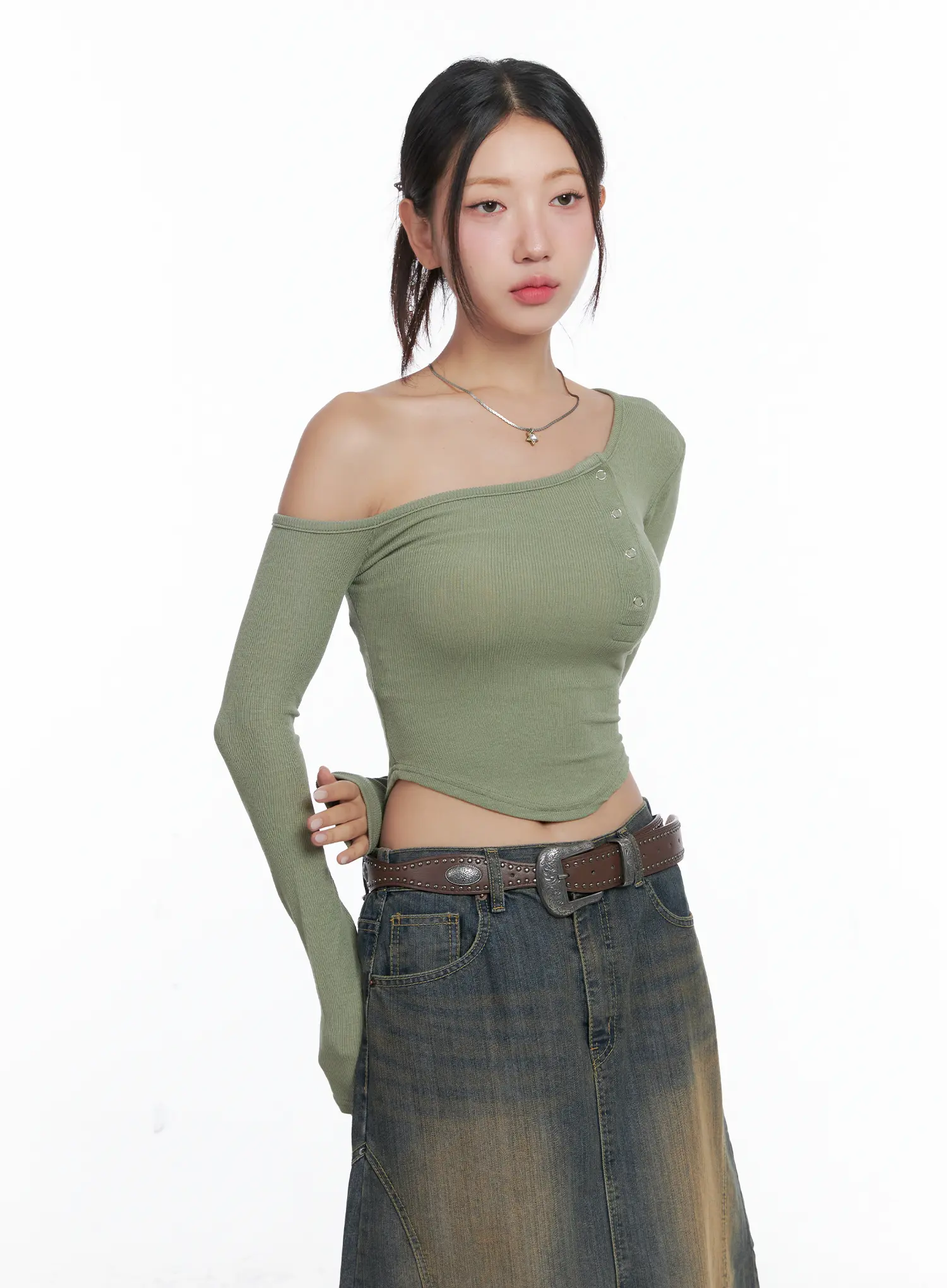 Off-Shoulder Asymmetric Long Sleeve Crop Top CS503 - Image 9