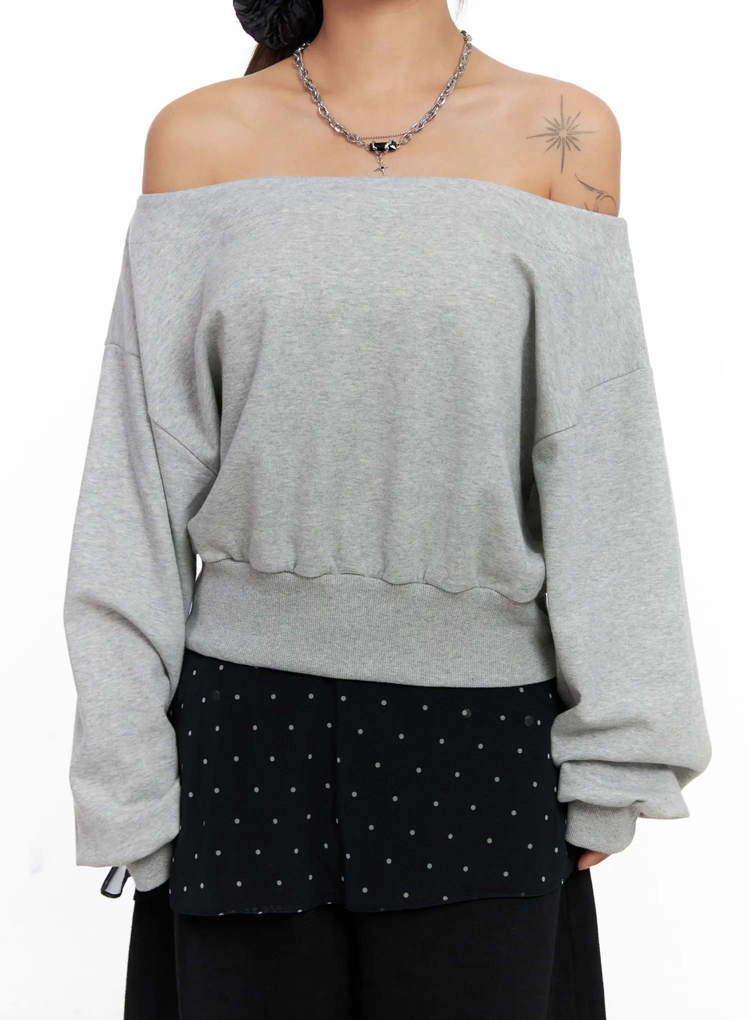 Off-Shoulder Boat Neck Sweatshirt CS524 - Image 4
