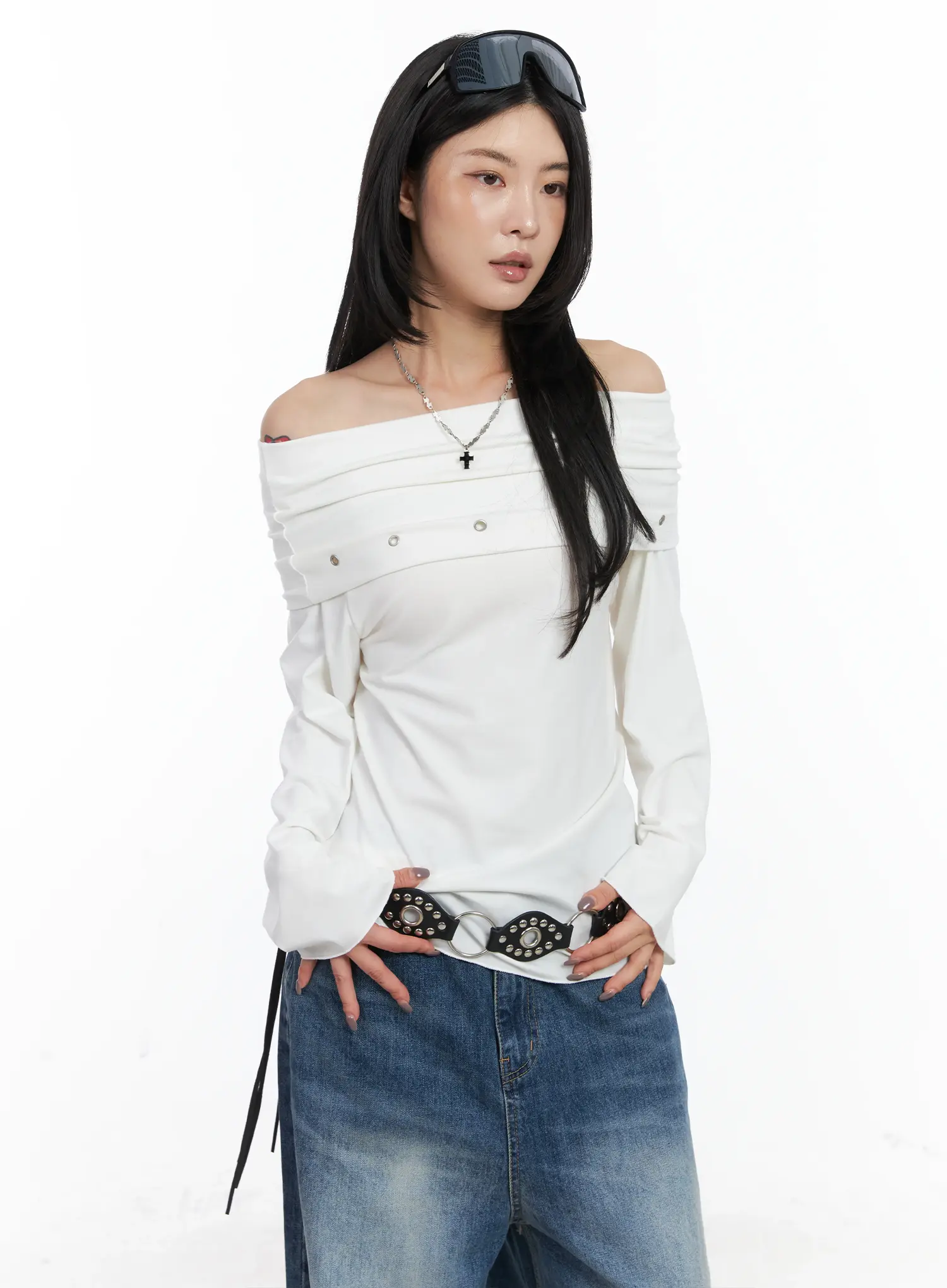 Off-Shoulder Eyelet Top CN528 - Image 2