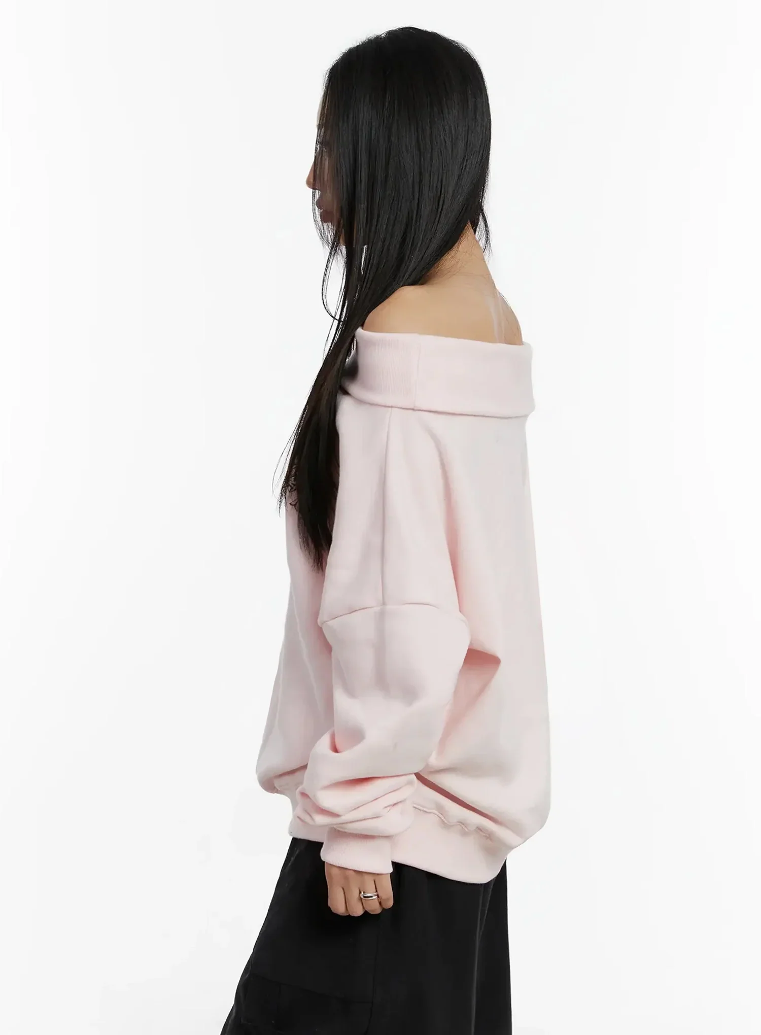 Off-Shoulder Graphic Sweatshirt ID525 - Image 6