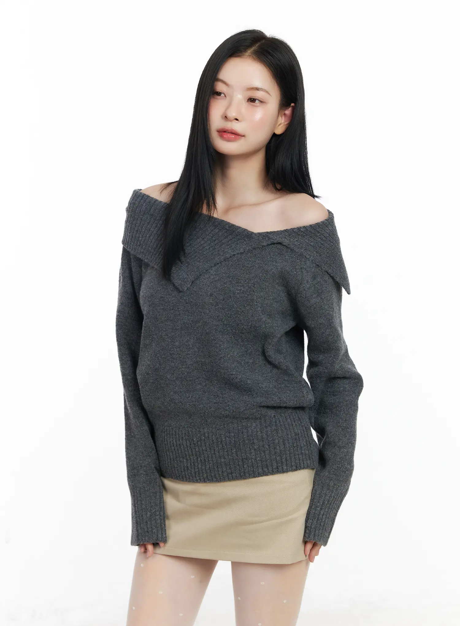 Off-Shoulder Knit Sweater CJ520 - Image 2