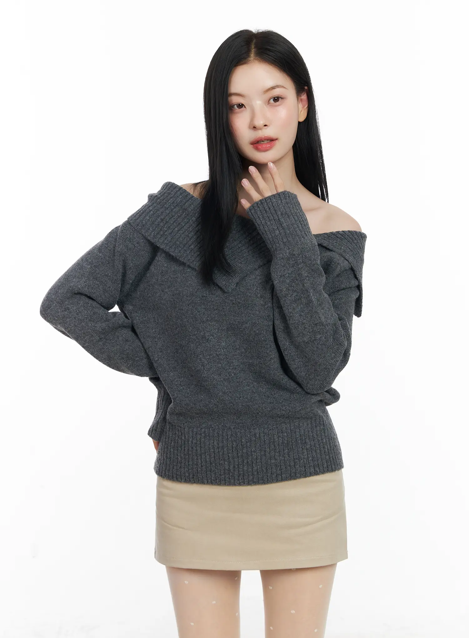 Off-Shoulder Knit Sweater CJ520 - Image 9