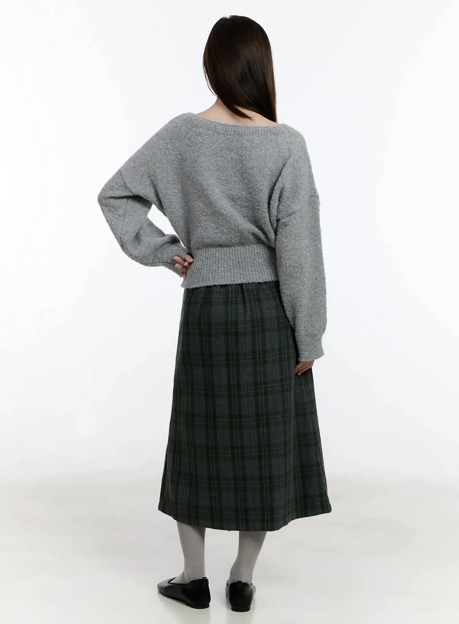 Off-Shoulder Knit Sweater ID526 - Image 11
