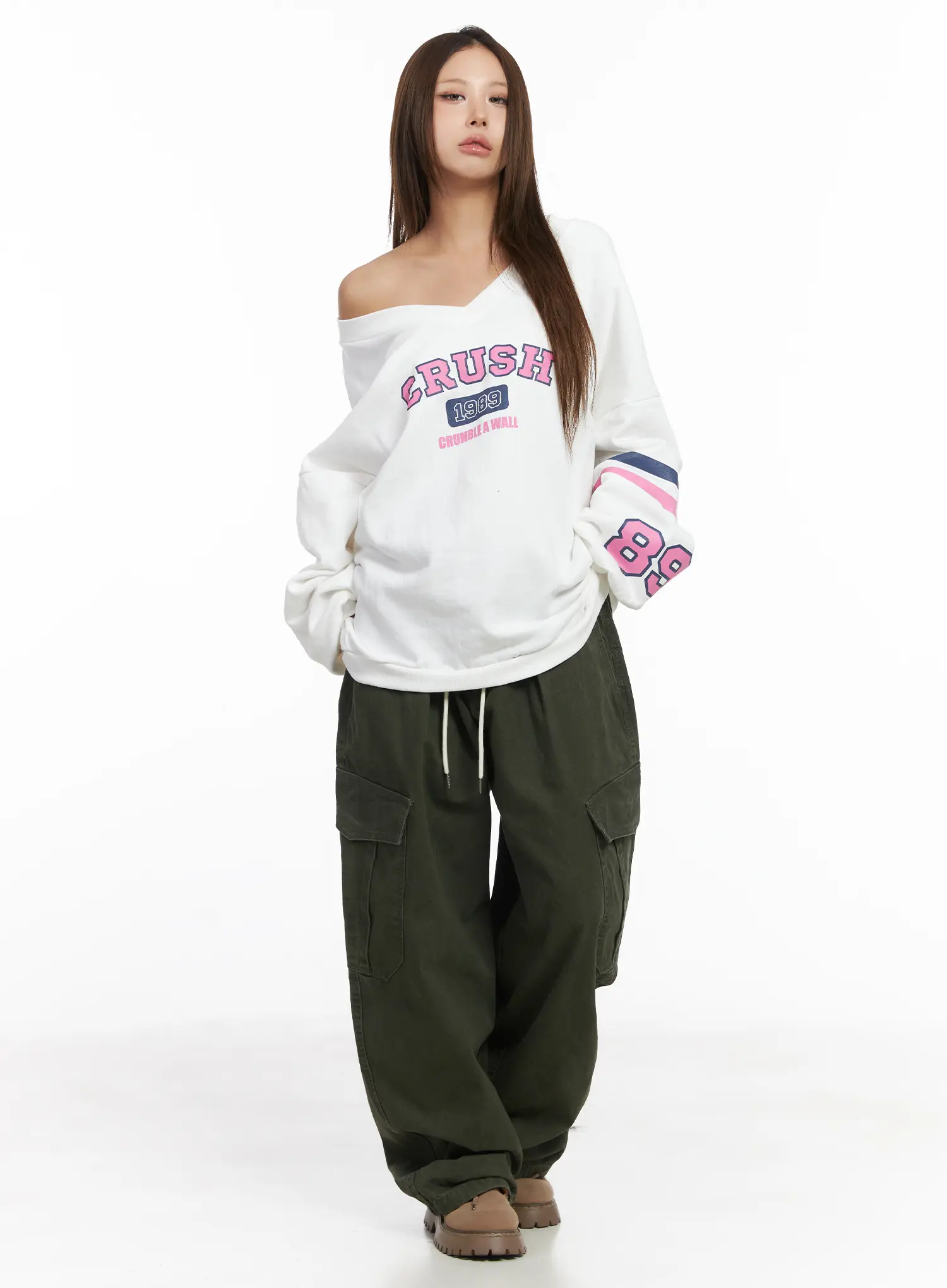 Off-Shoulder Oversized Sweatshirt CJ513 - Image 3