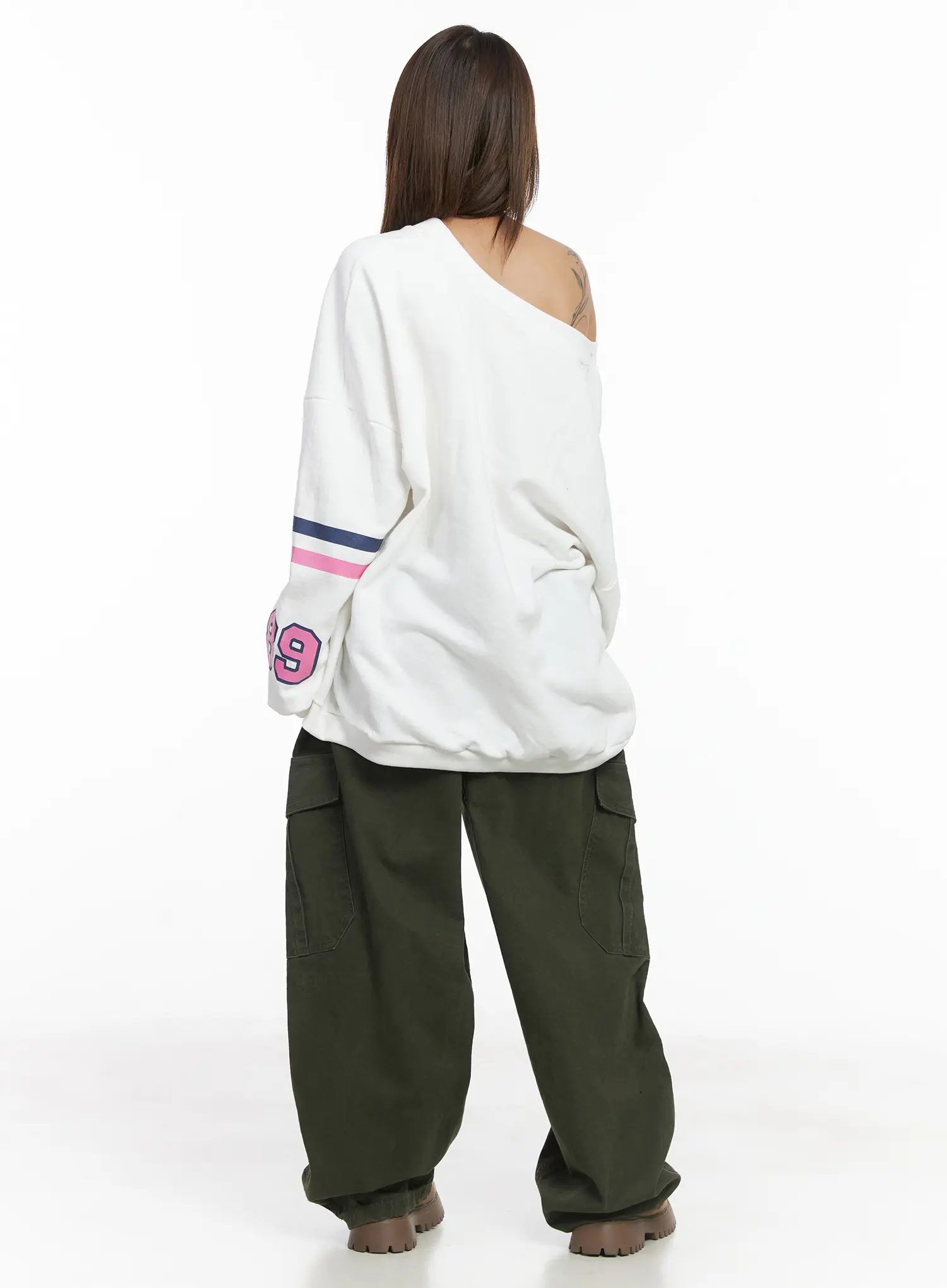 Off-Shoulder Oversized Sweatshirt CJ513 - Image 5