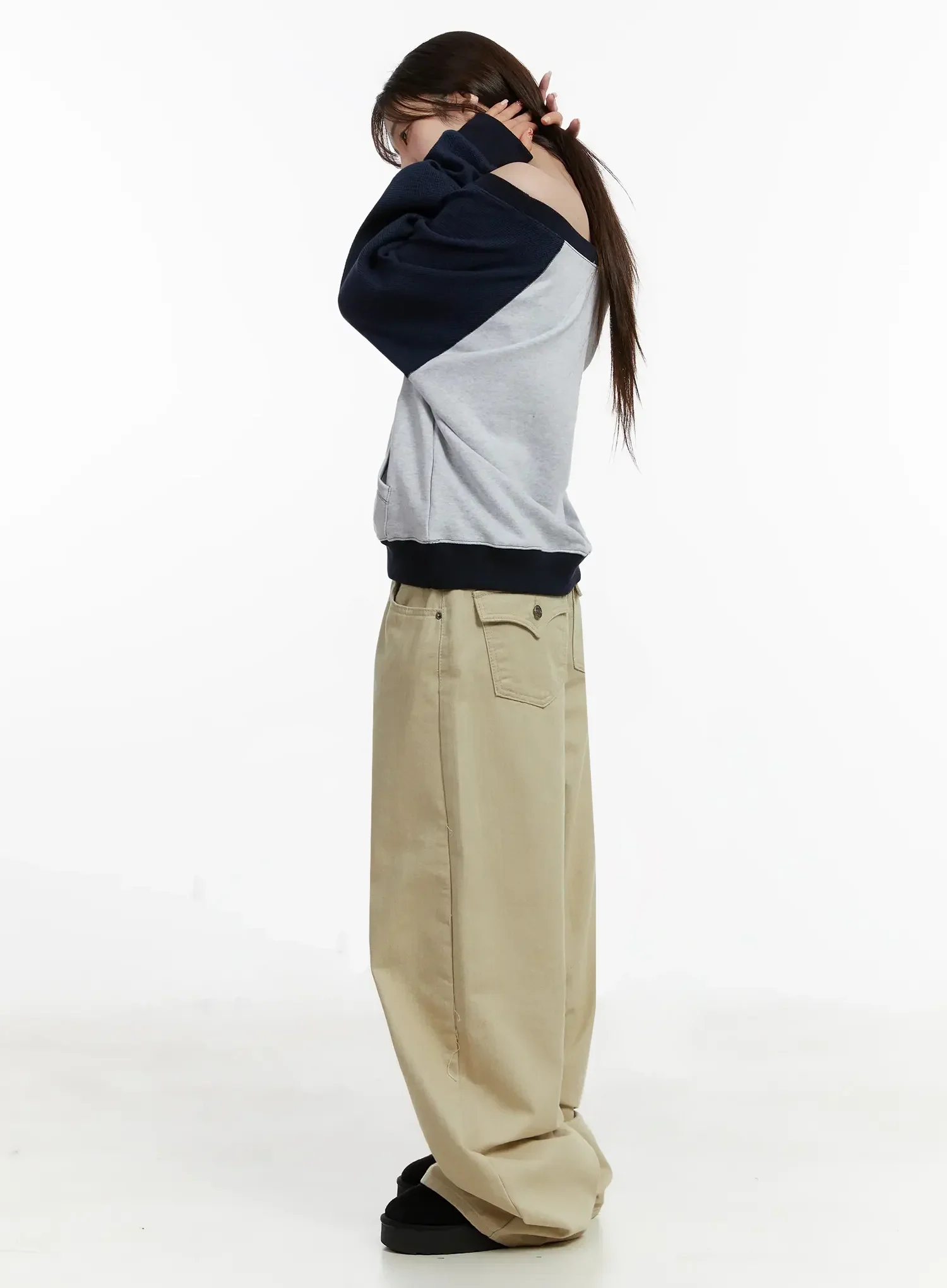 Off-Shoulder Raglan Sweatshirt IJ521 - Image 5
