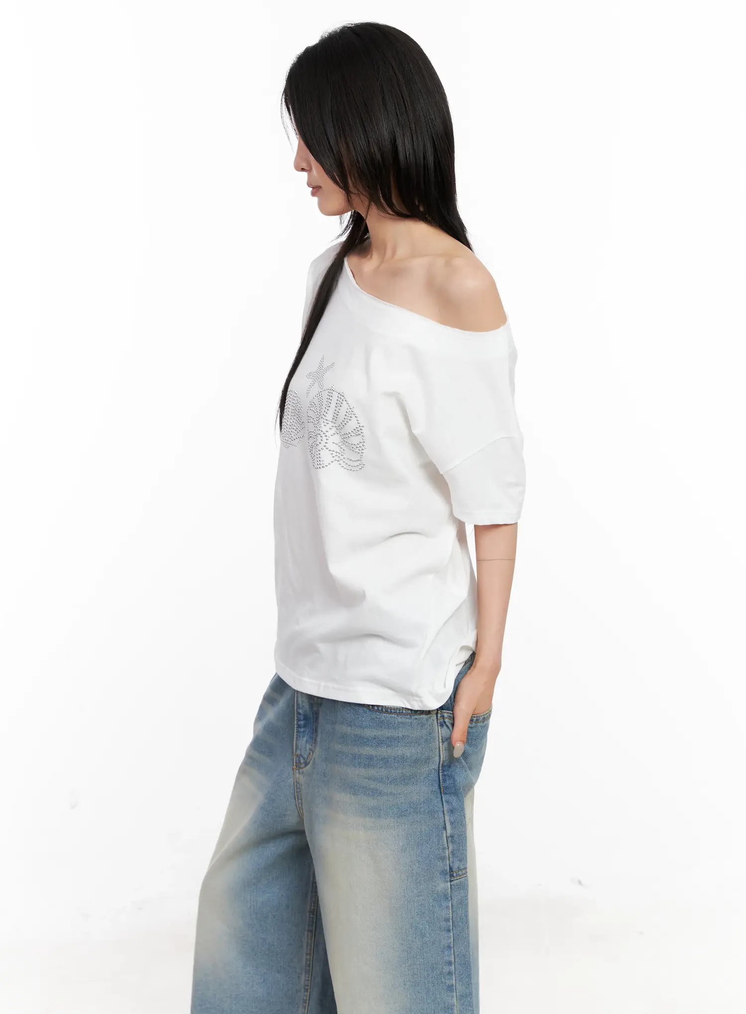 Off-Shoulder Seashell Tee CL525 - Image 7