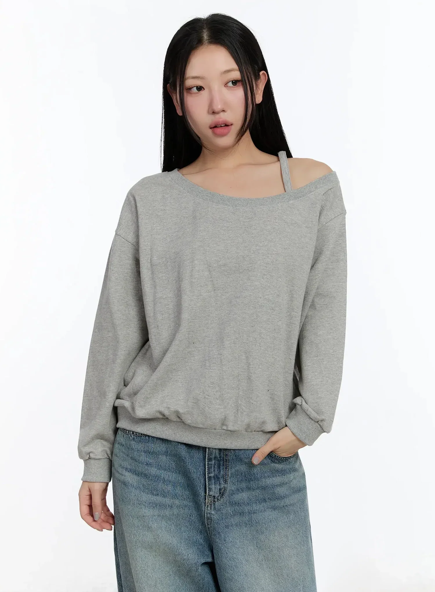 Off-Shoulder Simple Sweatshirt IM509 - Image 13