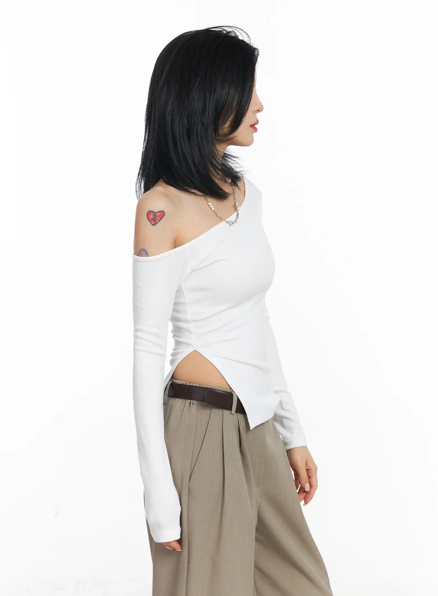 One-Shoulder Side Slit Long Sleeve Top CJ522 - Image 8