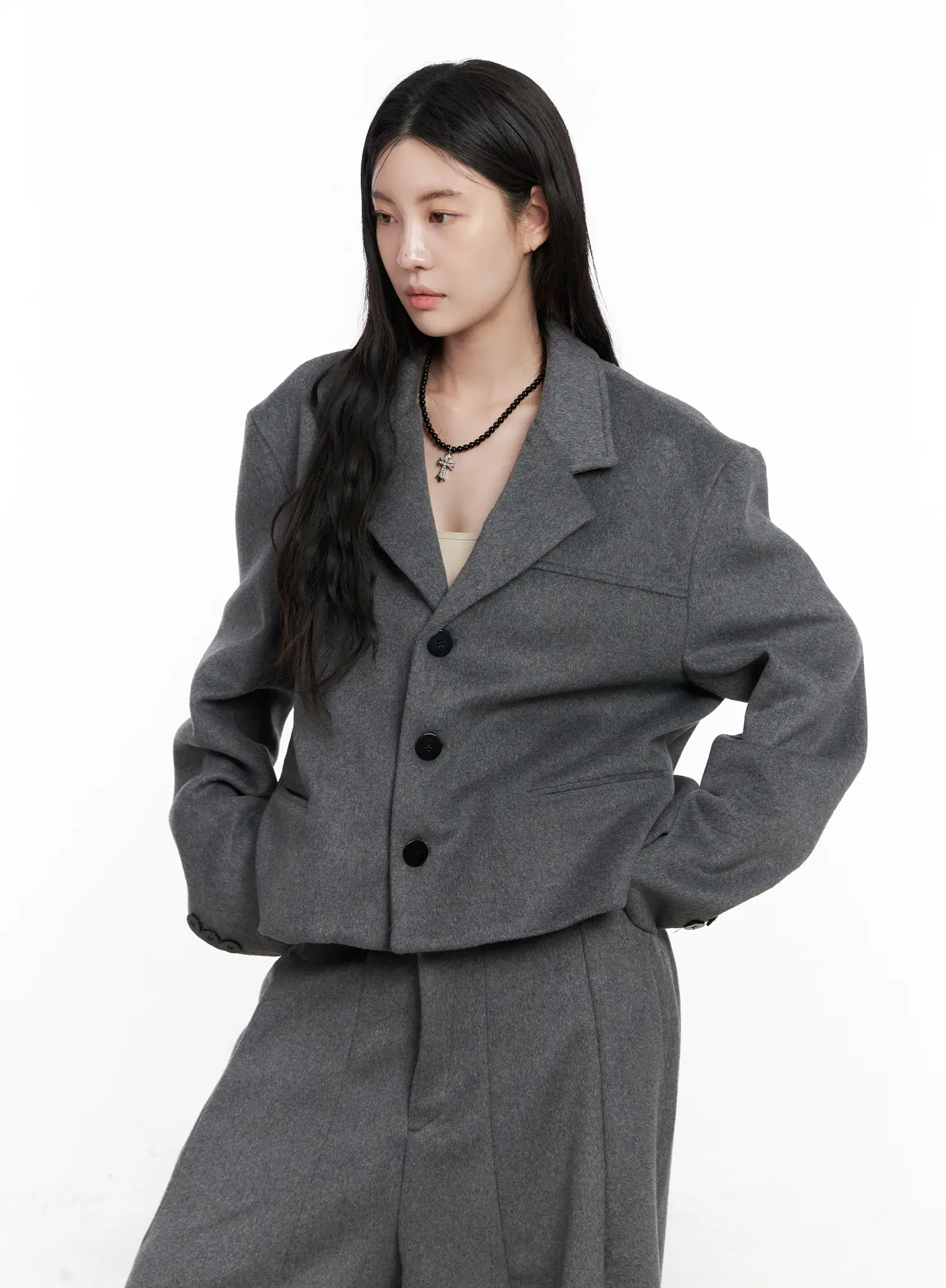 Oversized Crop Blazer CN513 - Image 2