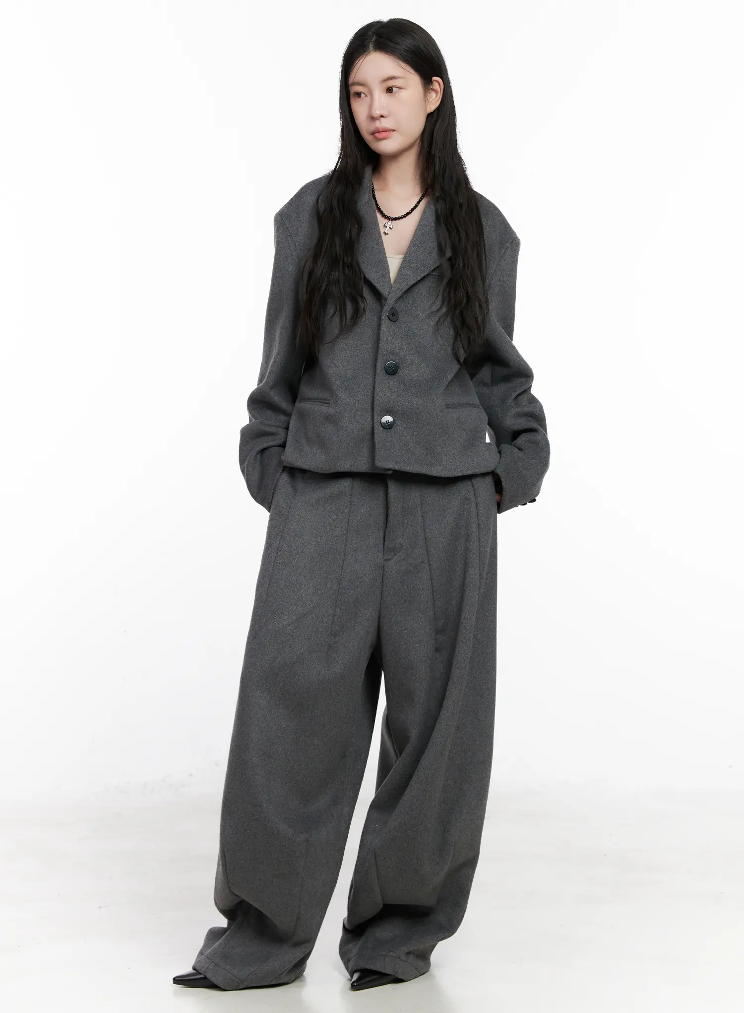 Oversized Crop Blazer CN513 - Image 3
