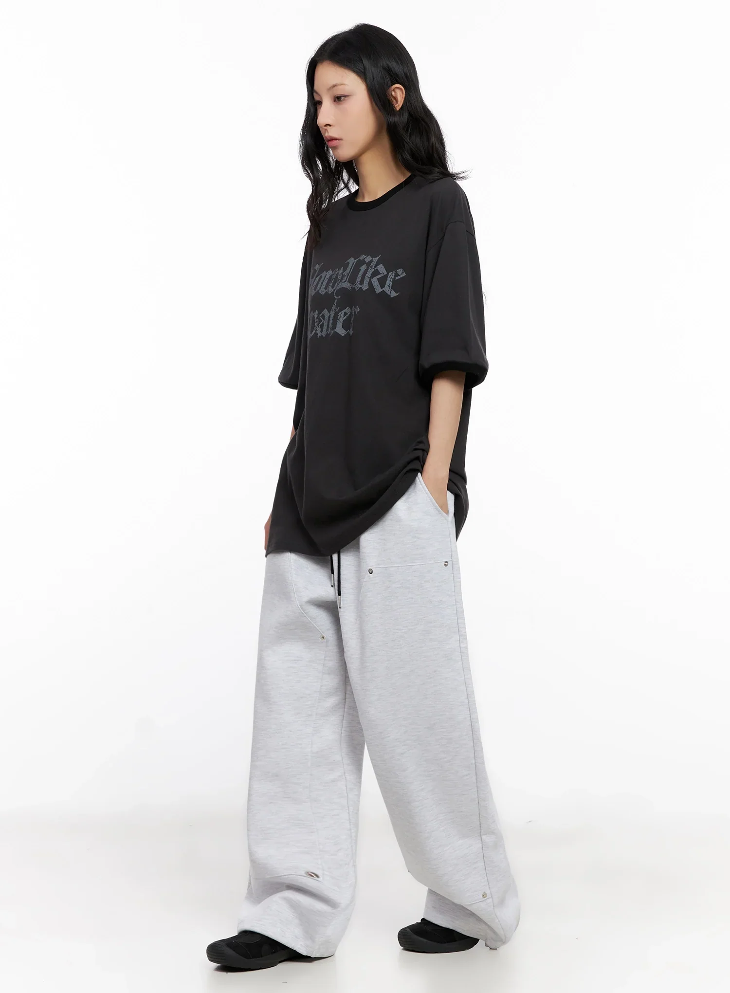 Oversized Gothic Graphic Print Tee IG508 - Image 13