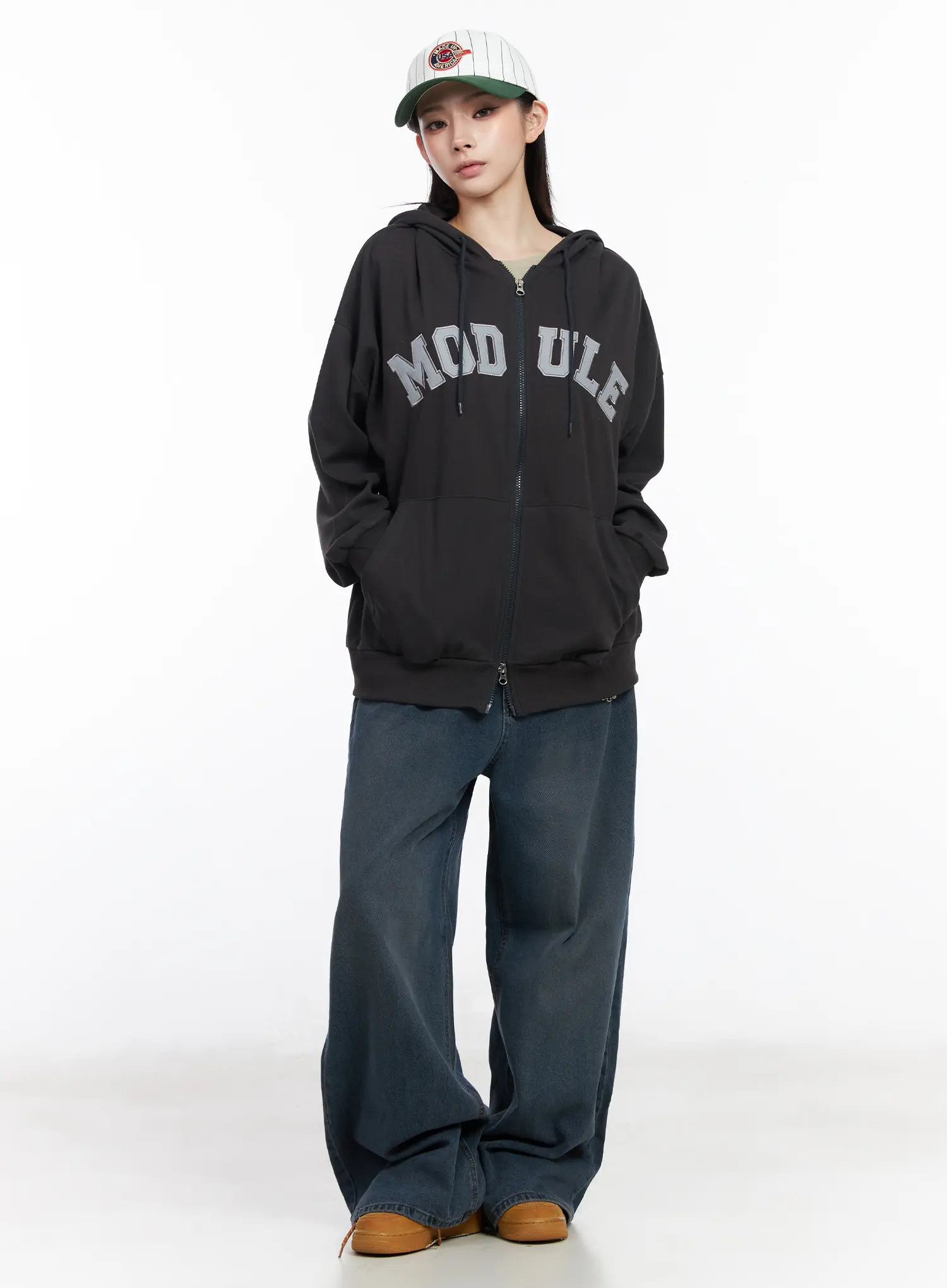 Oversized Graphic Hoodie CM519 - Image 3