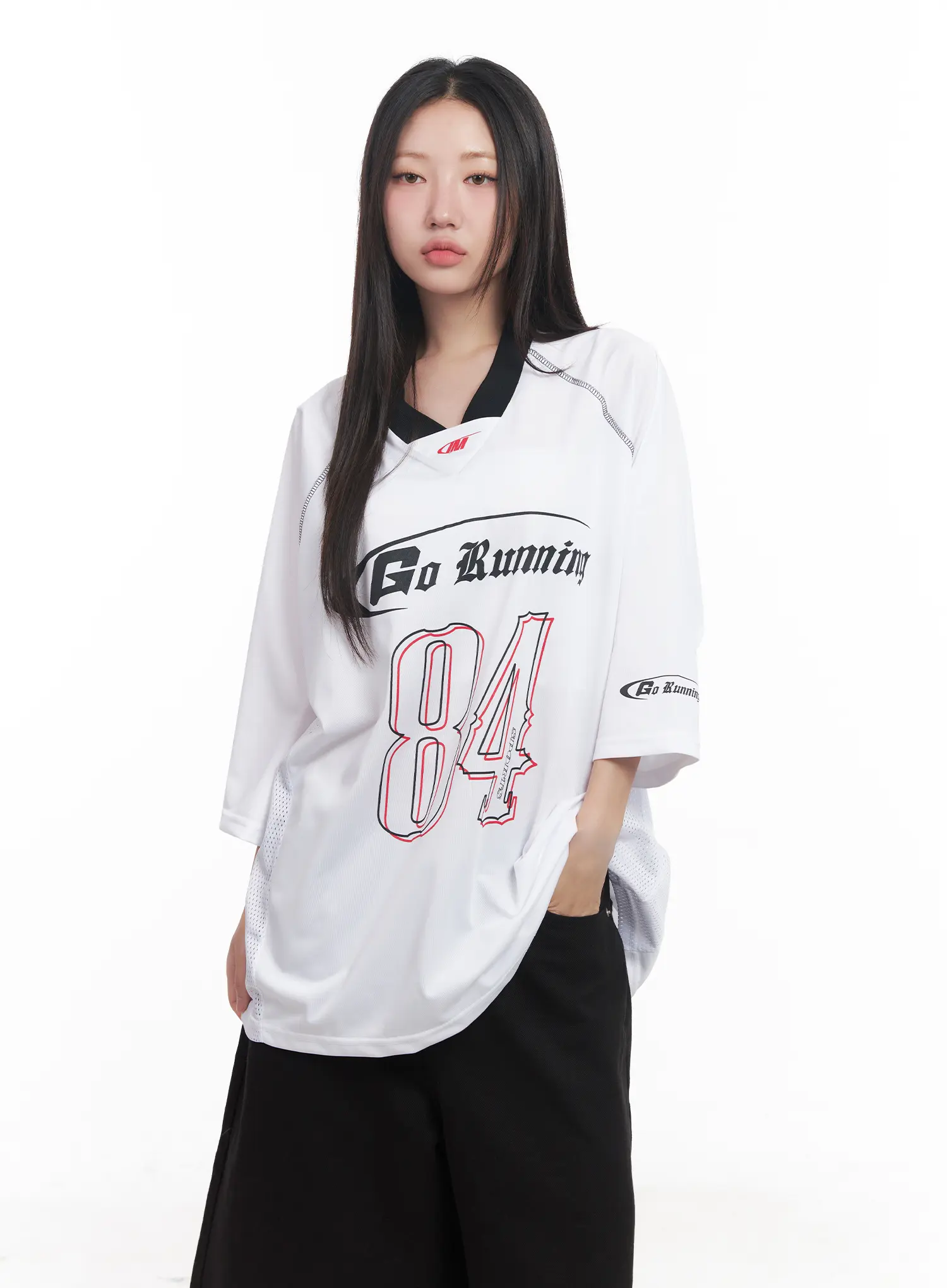 Oversized Graphic V-Neck Jersey CU517 - Image 2