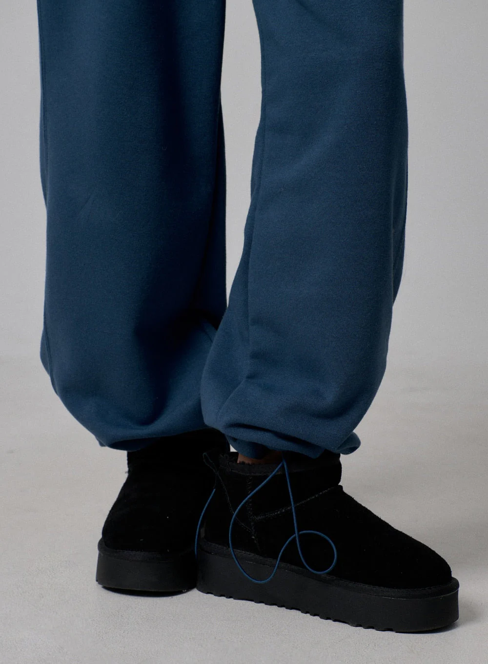 Oversized Track Pants IJ313 - Image 10