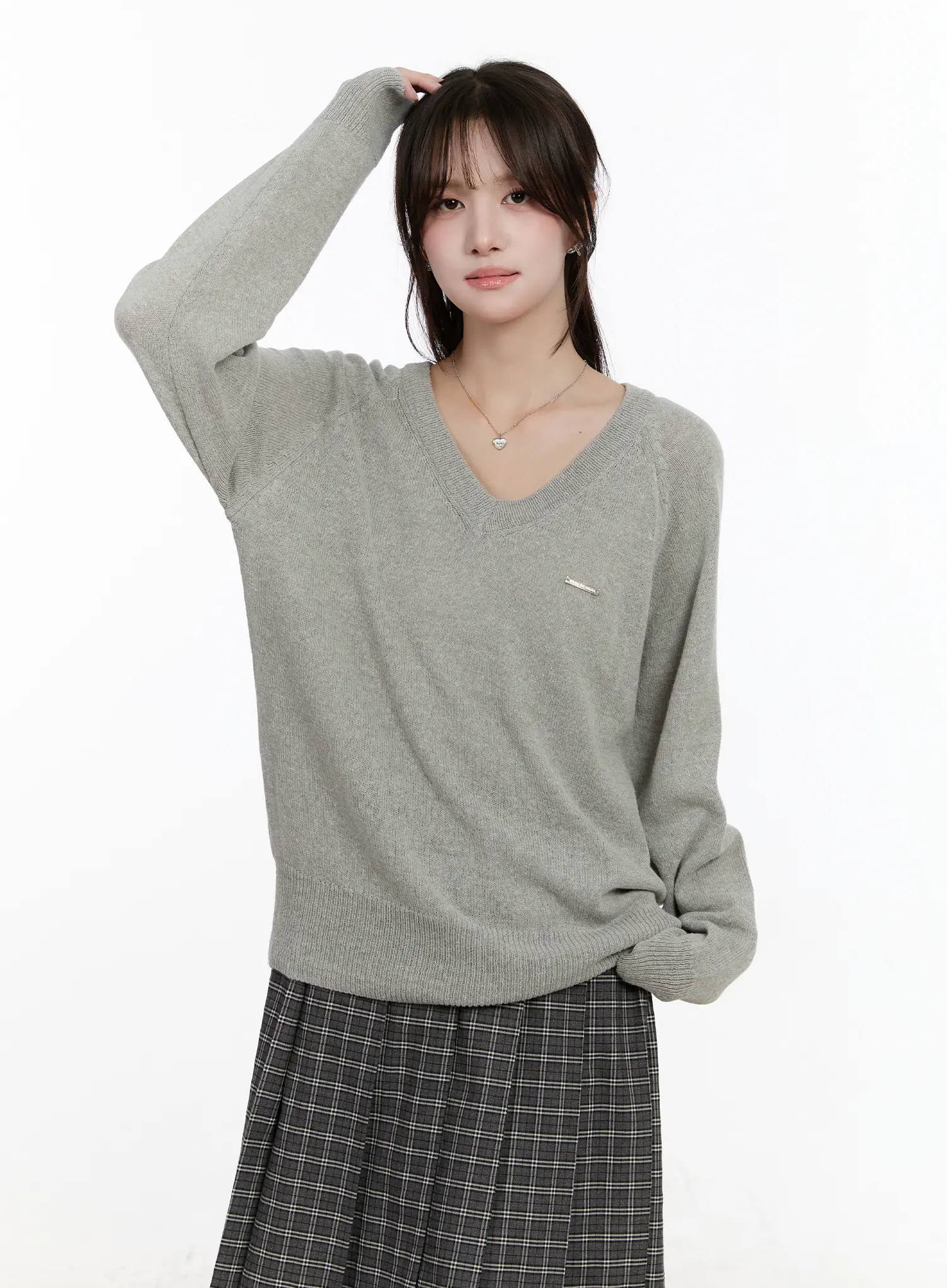 Oversized V-Neck Knit Sweater CM510 - Image 3