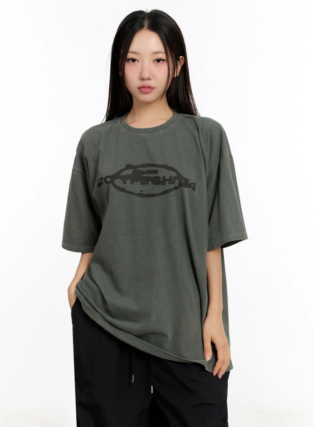 Oversized Washed Graphic Tee IU509 - Image 16