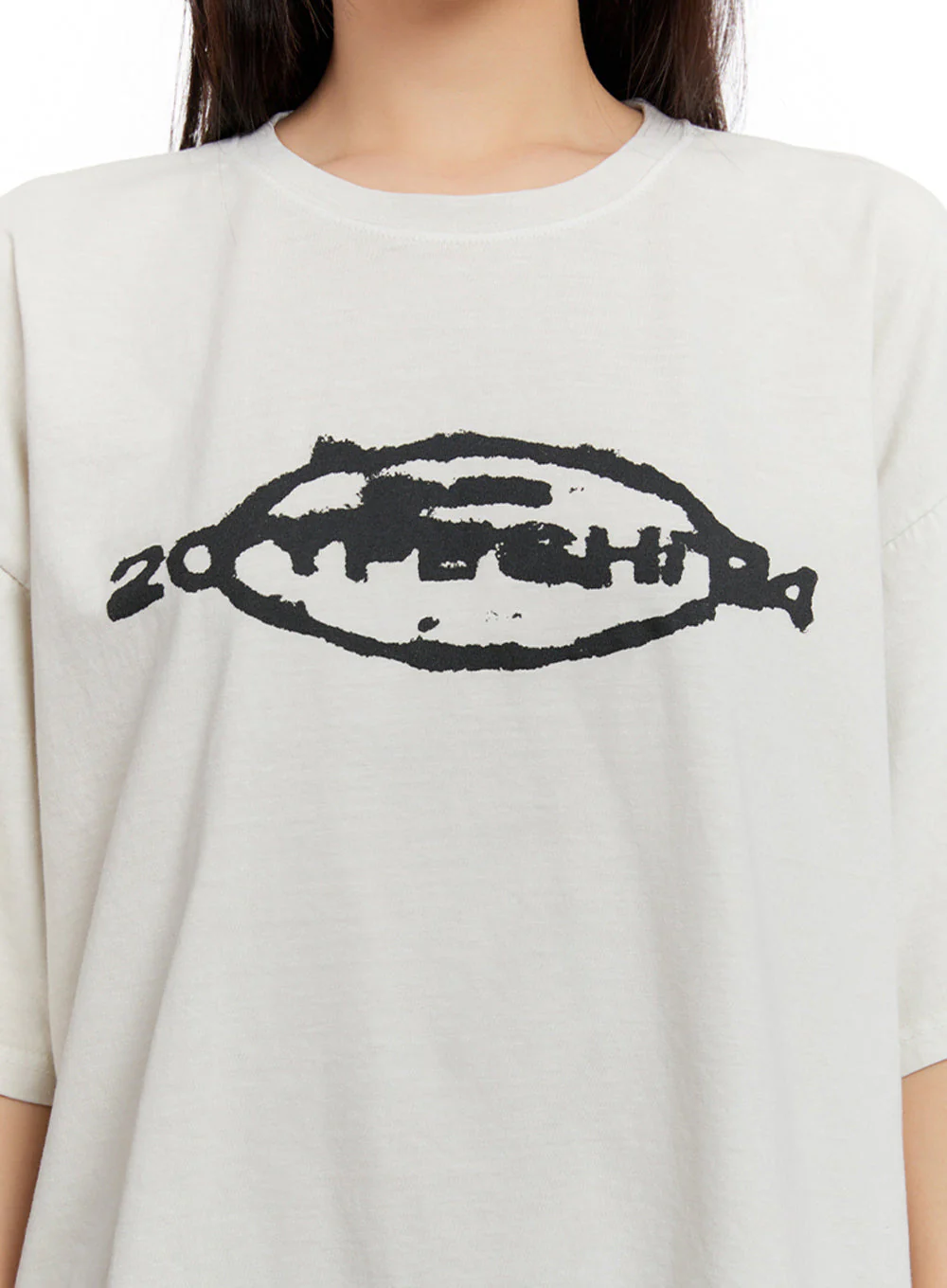 Oversized Washed Graphic Tee IU509 - Image 3