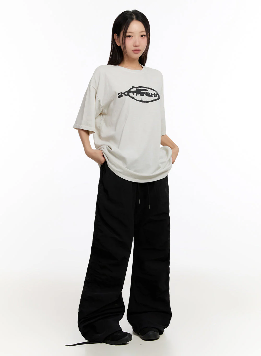 Oversized Washed Graphic Tee IU509 - Image 5