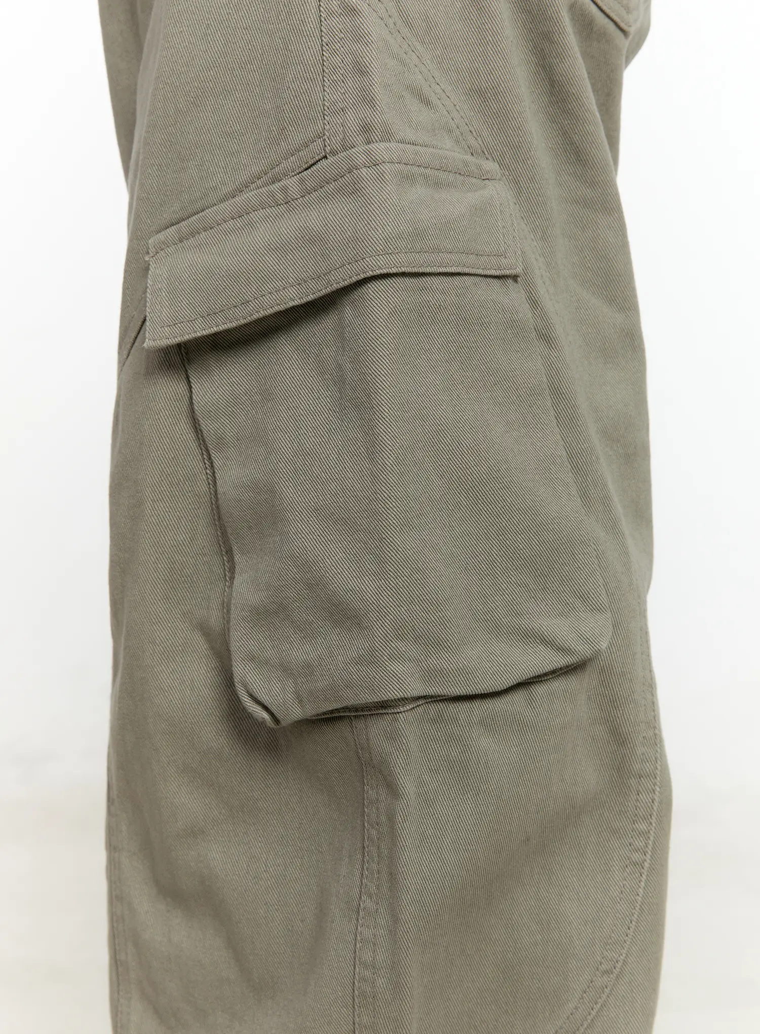 Pigment Cargo Wide-Leg Pants CN506 - Image 9