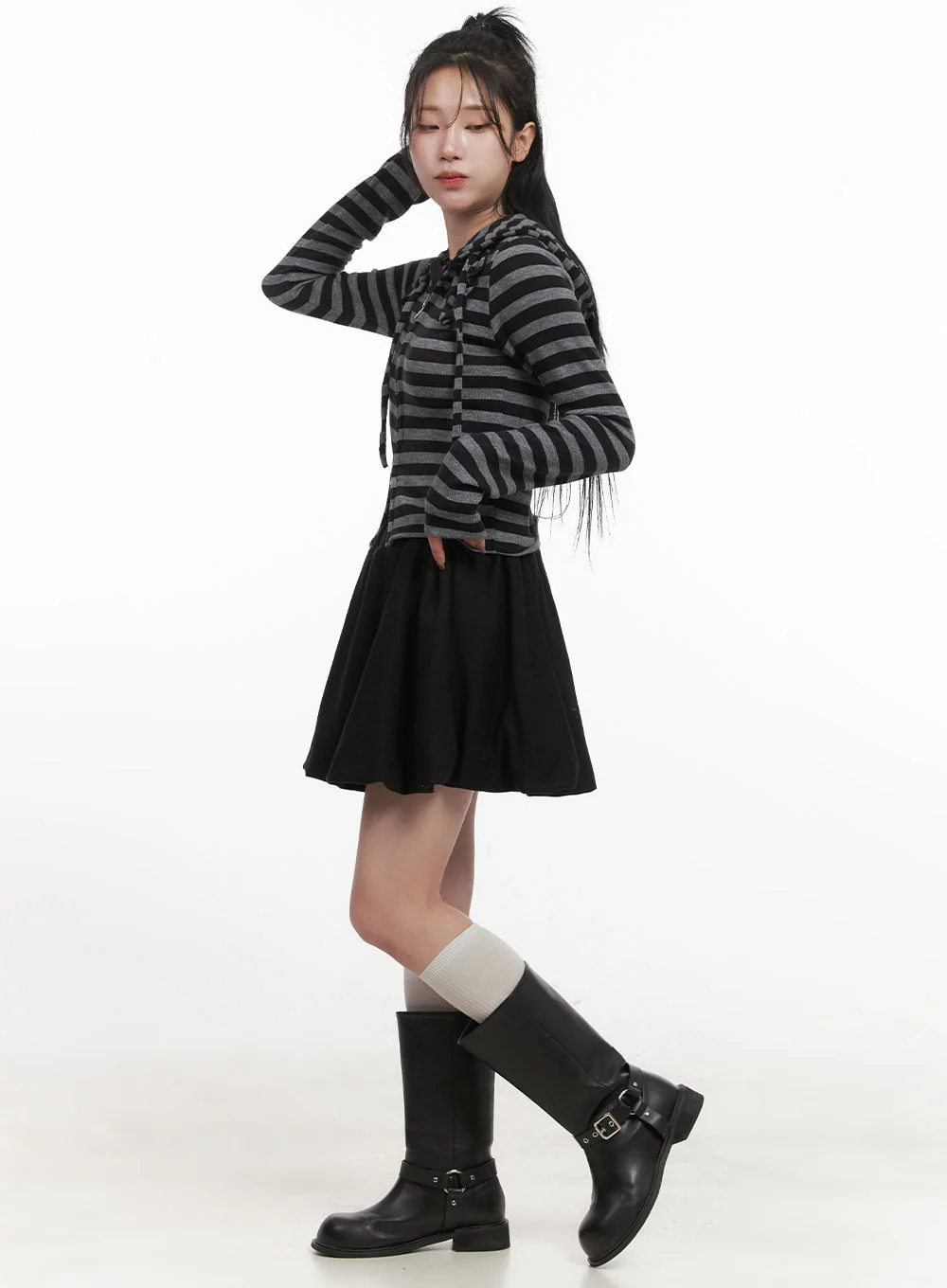 Pintuck Flare Mini Skirt CJ516 - Image 2