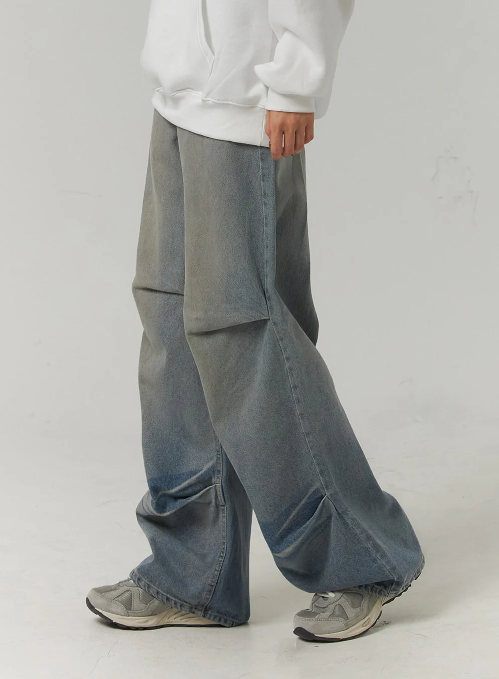 Pintuck Washed Denim Wide-Leg Jeans CJ418 - Image 5