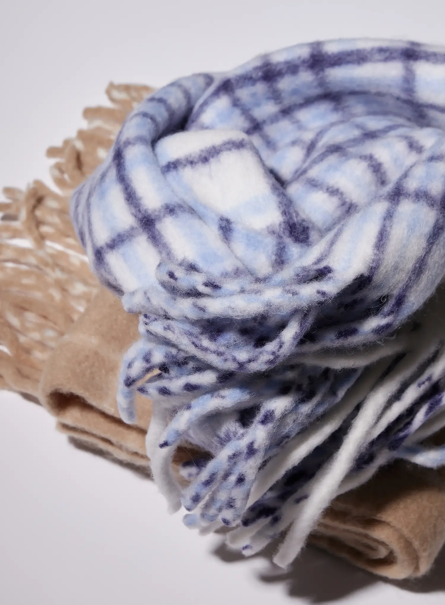 Plaid Scarf IN513 - Image 4