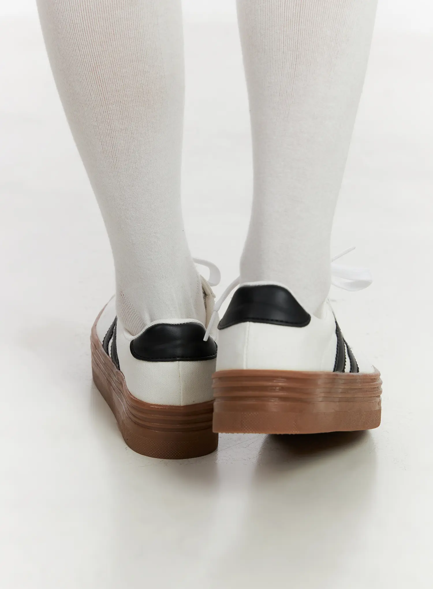 Platform Stripe Sneakers CN527 - Image 4