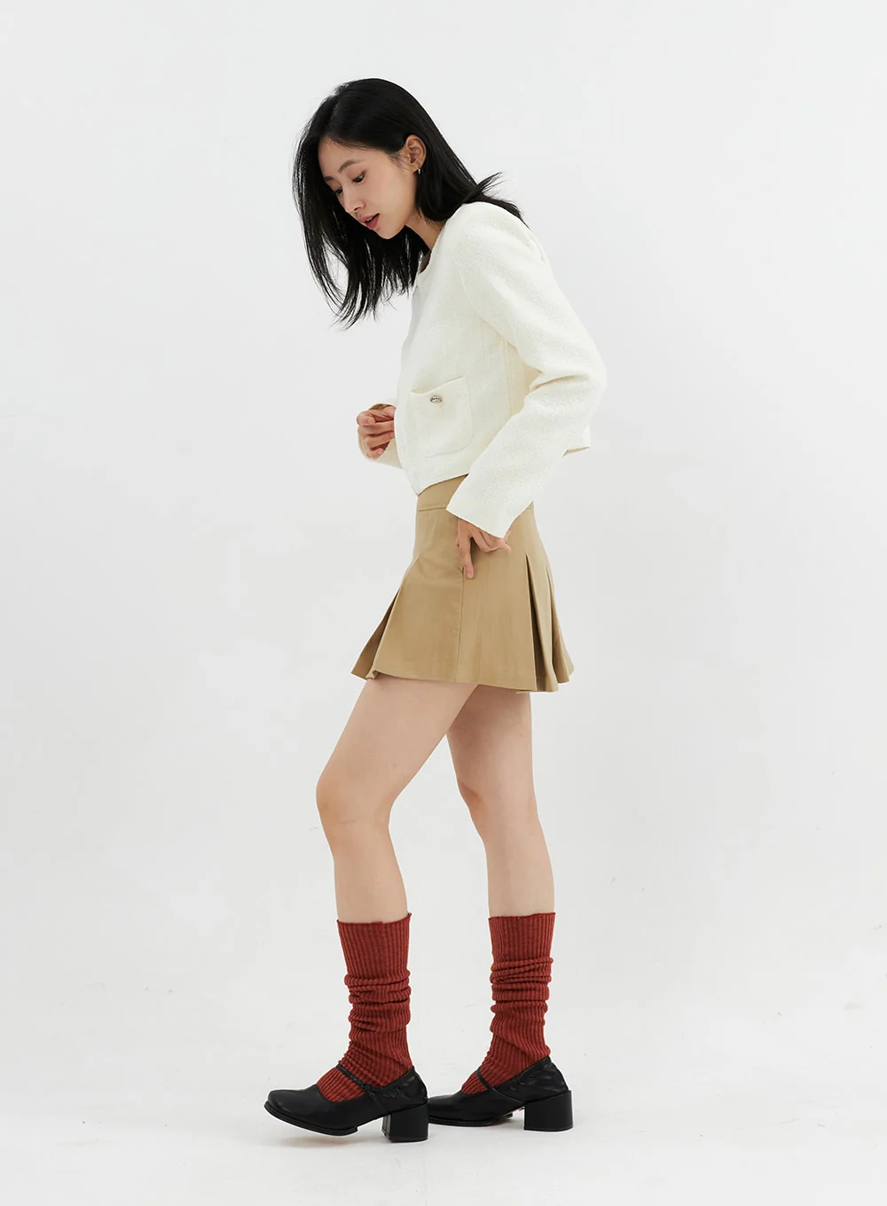 Pleated Mini Skirt OO305 - Image 9