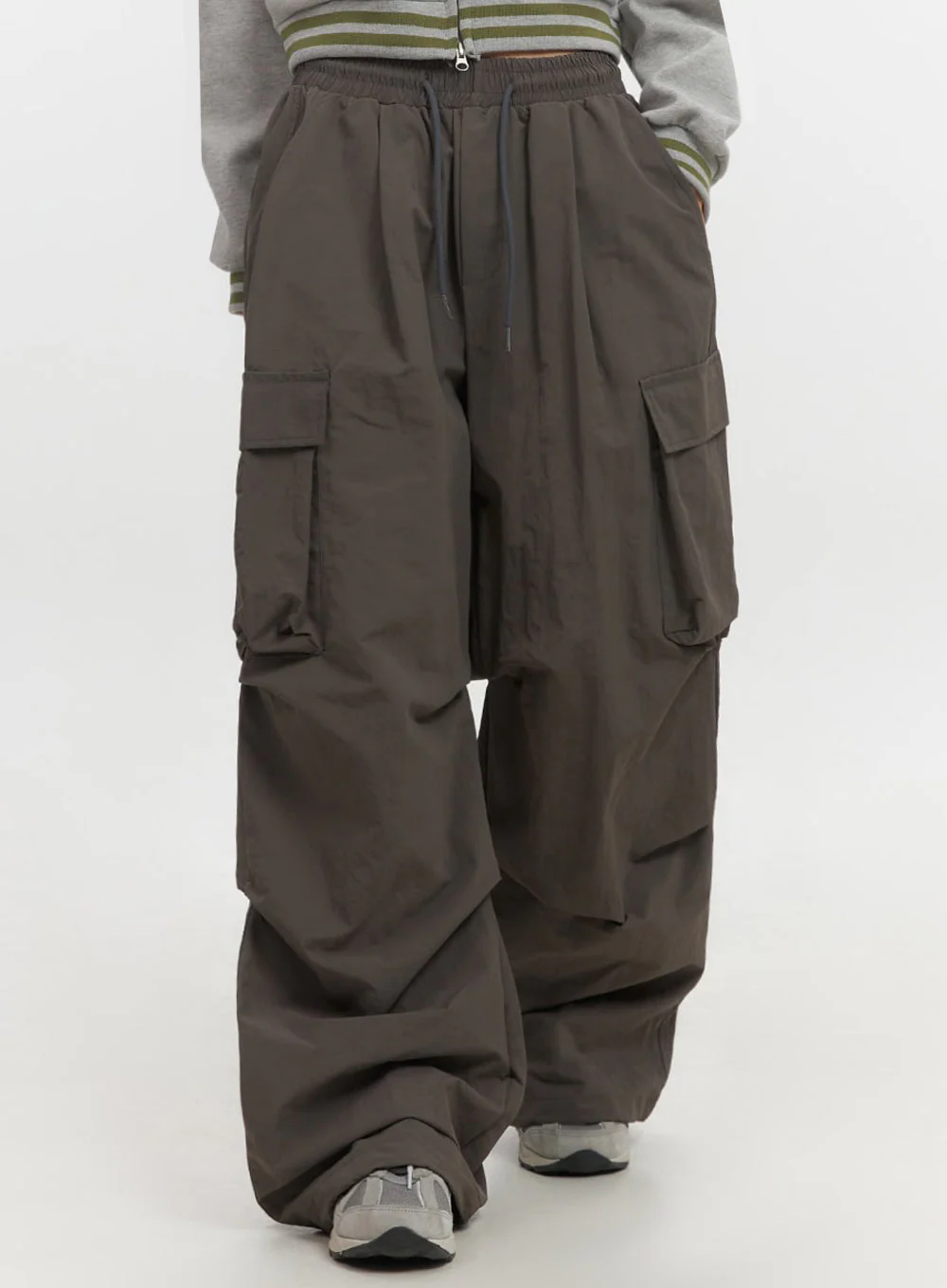 Pocketed Wide-Leg Cargo Pants IF510 - Image 6