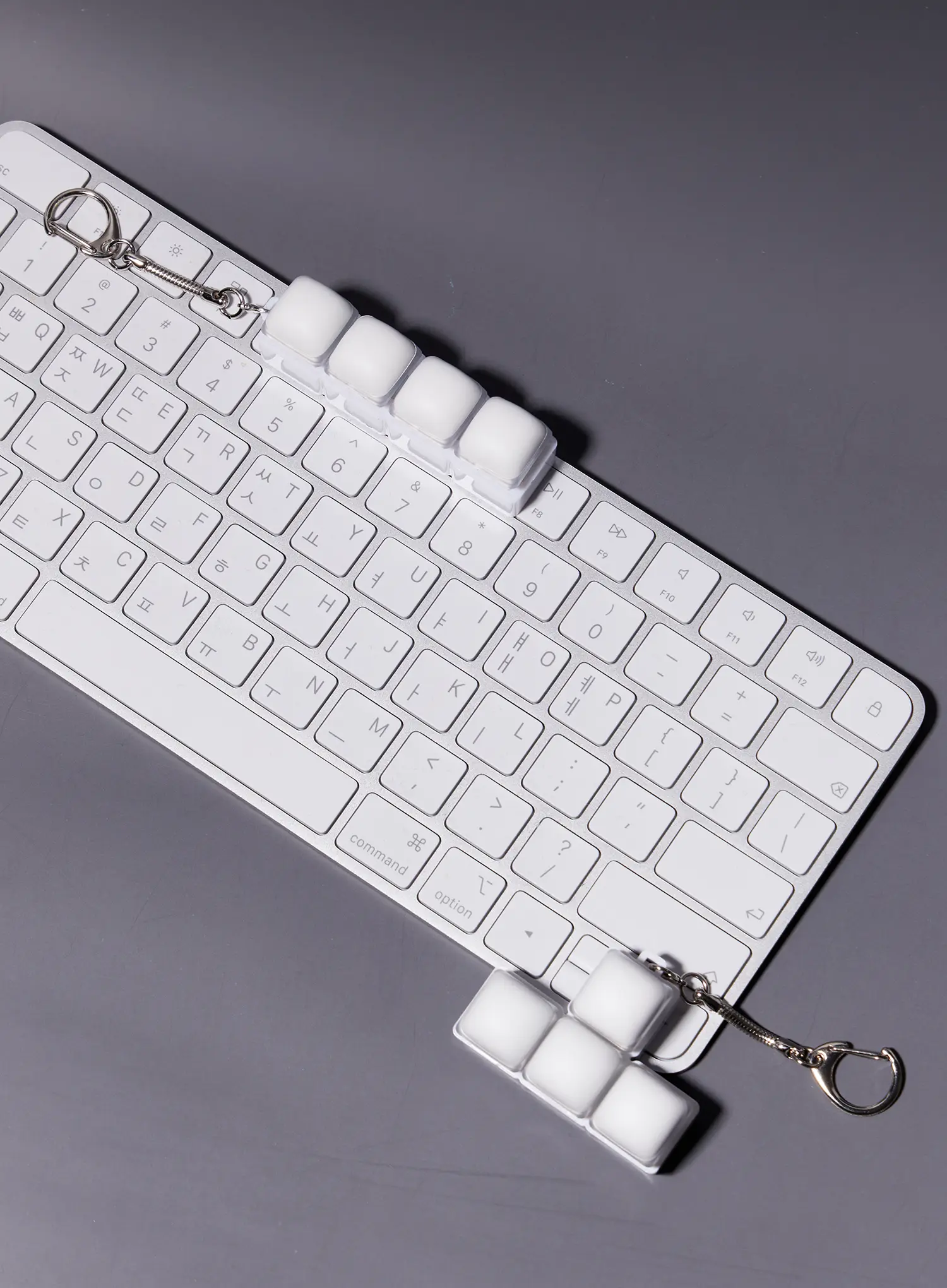 Quad Pebble Keycap Keyring IM527 - Image 2
