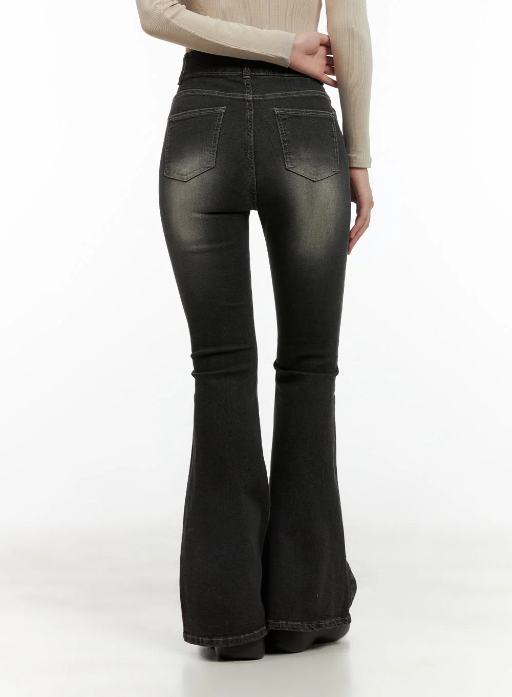 Quinn Double-Button Slim Bootcut Jeans CG422 - Image 6