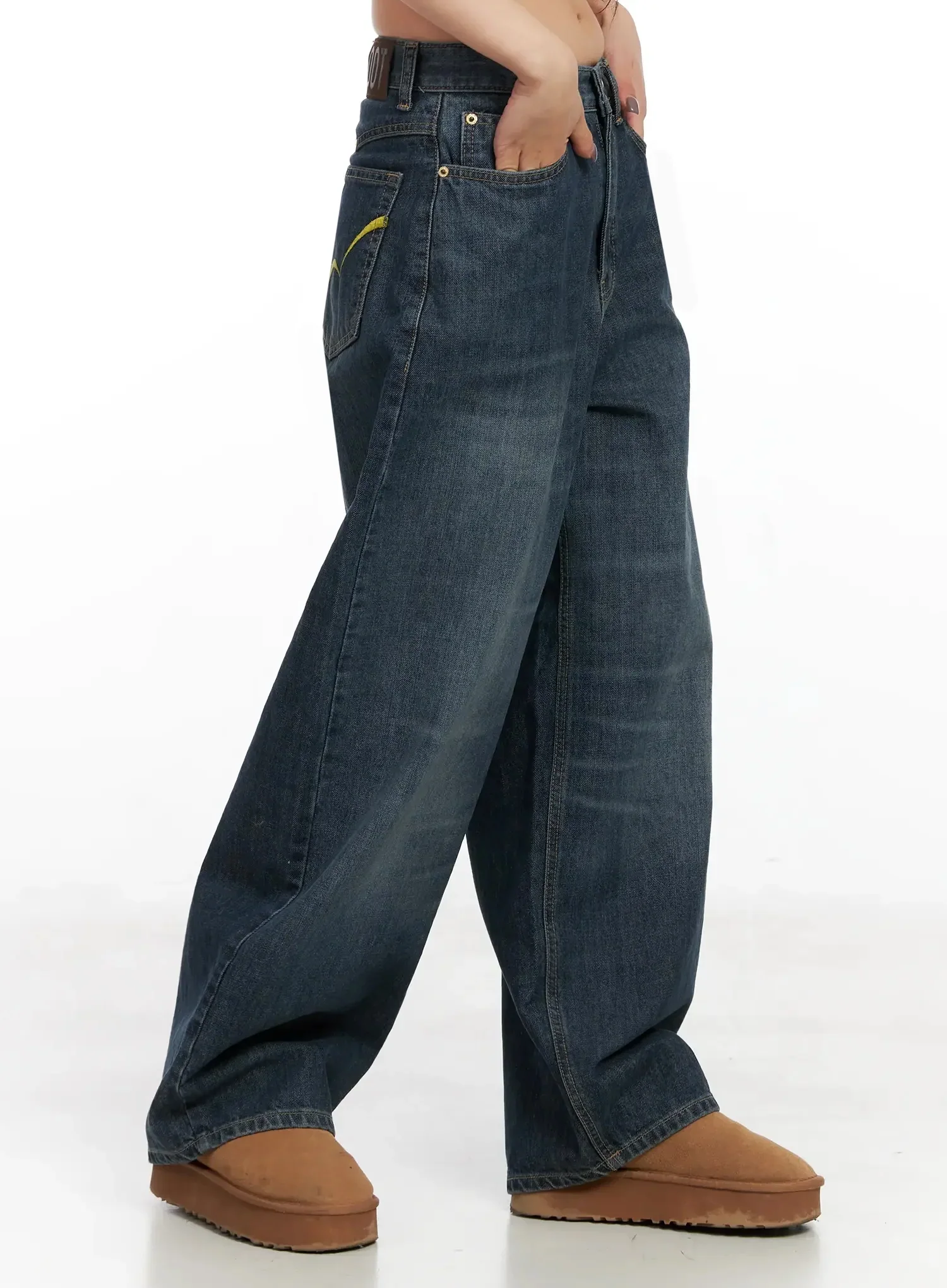 Regina Contrast Stitch Baggy Jeans IN528 - Image 10