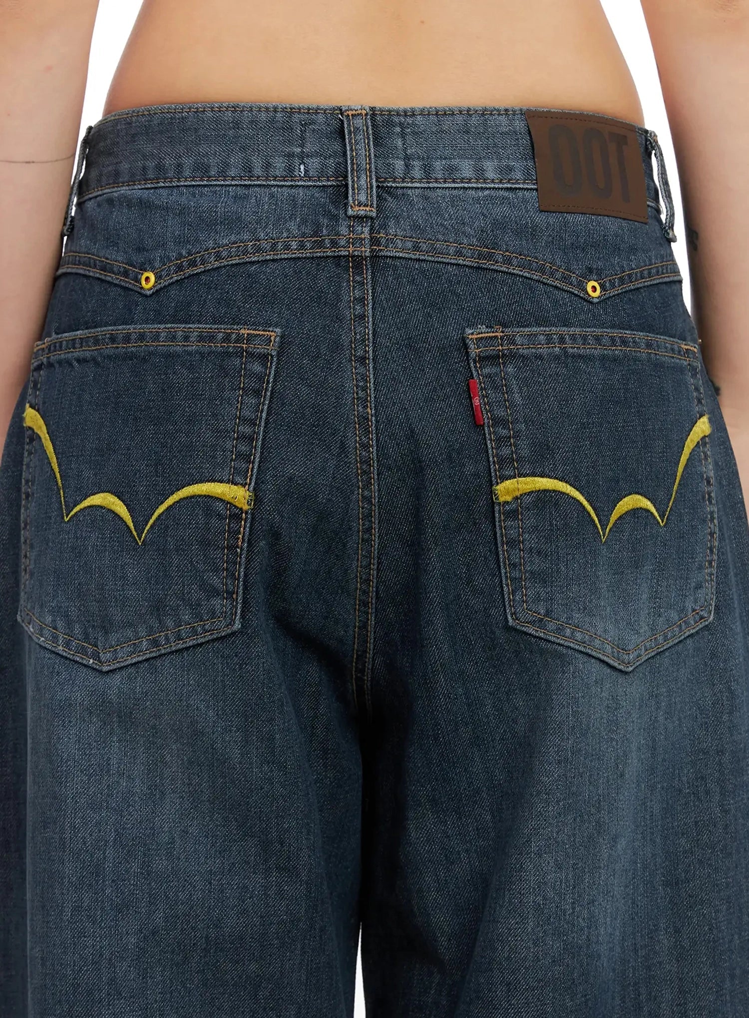 Regina Contrast Stitch Baggy Jeans IN528 - Image 12