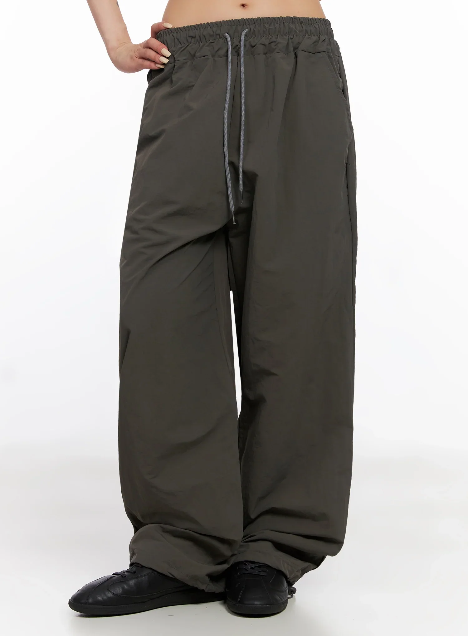 Relaxed-Fit Draw String Pants IS515 - Image 2