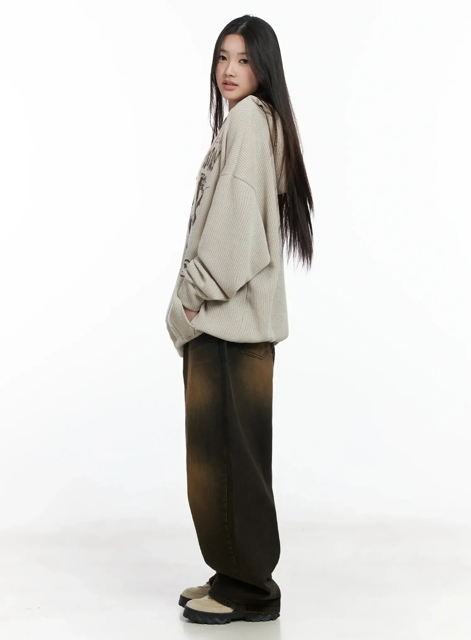 Ribbed Graphic Knit Hoodie IM502 - Image 12