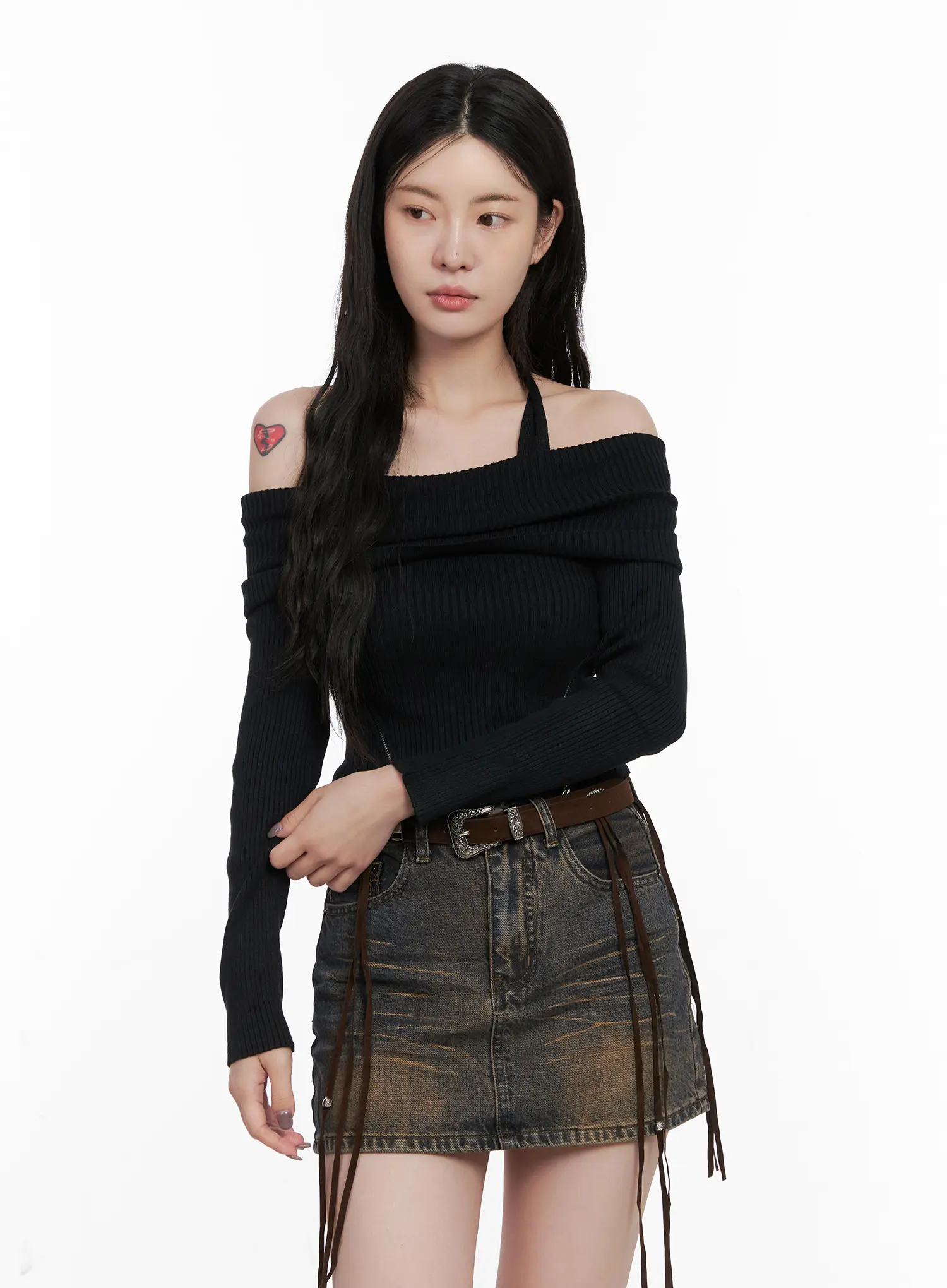 Ribbed Off-Shoulder Halter Top CN512 - Image 2