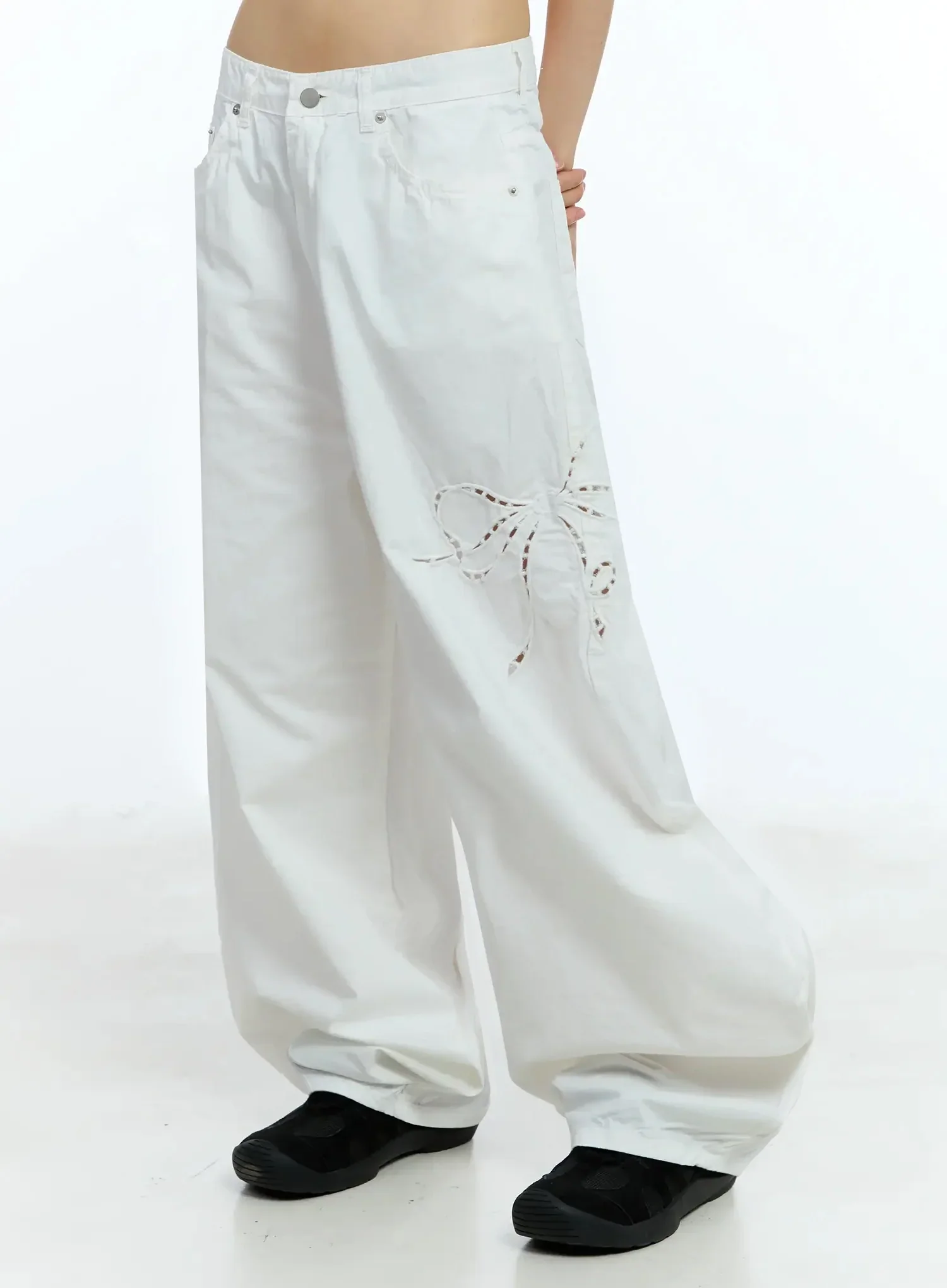 Ribbon Detail Wide-Fit Pants IU523 - Image 3