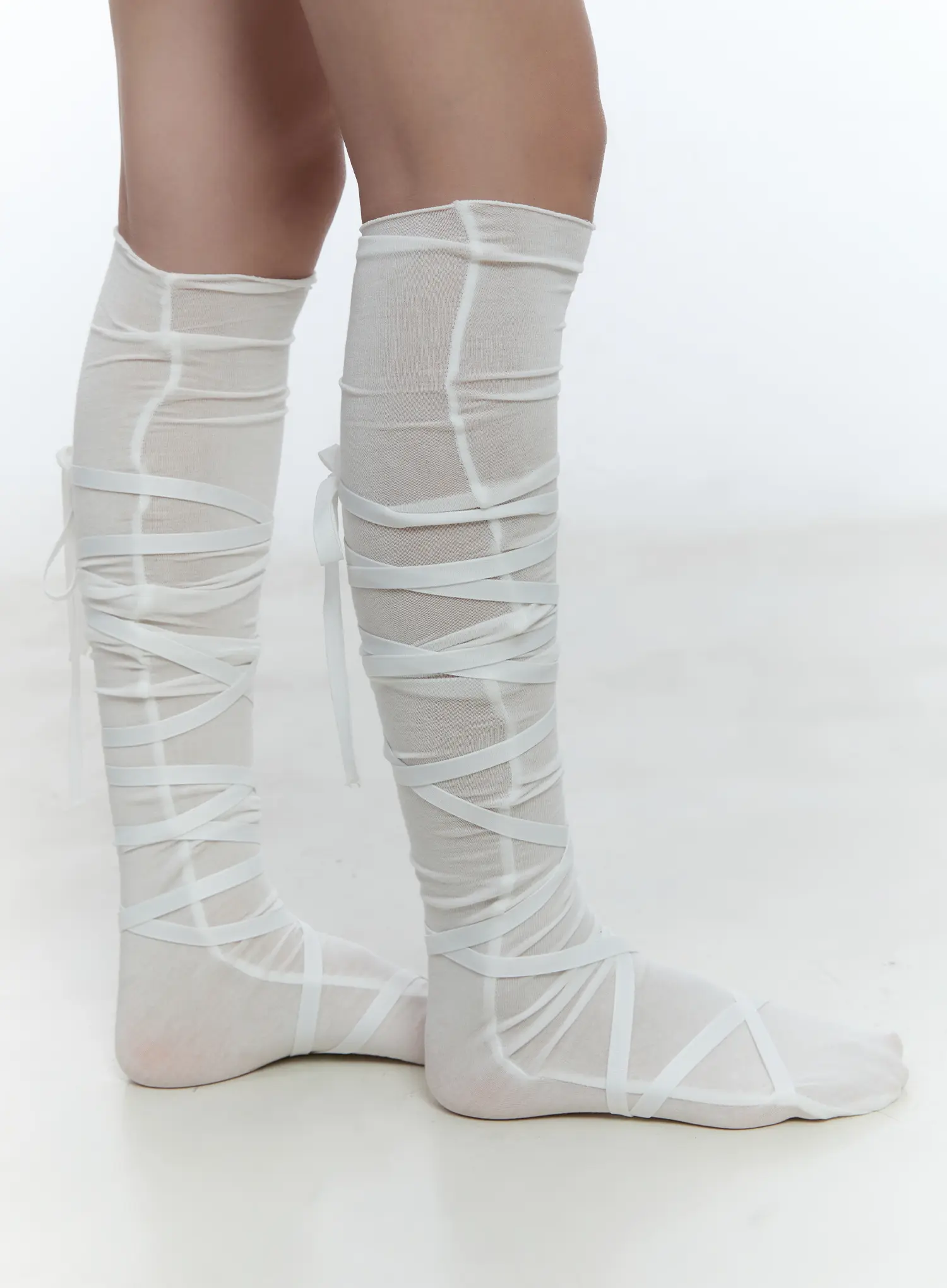 Ribbon Strap Knee-Length Socks CU527 - Image 10