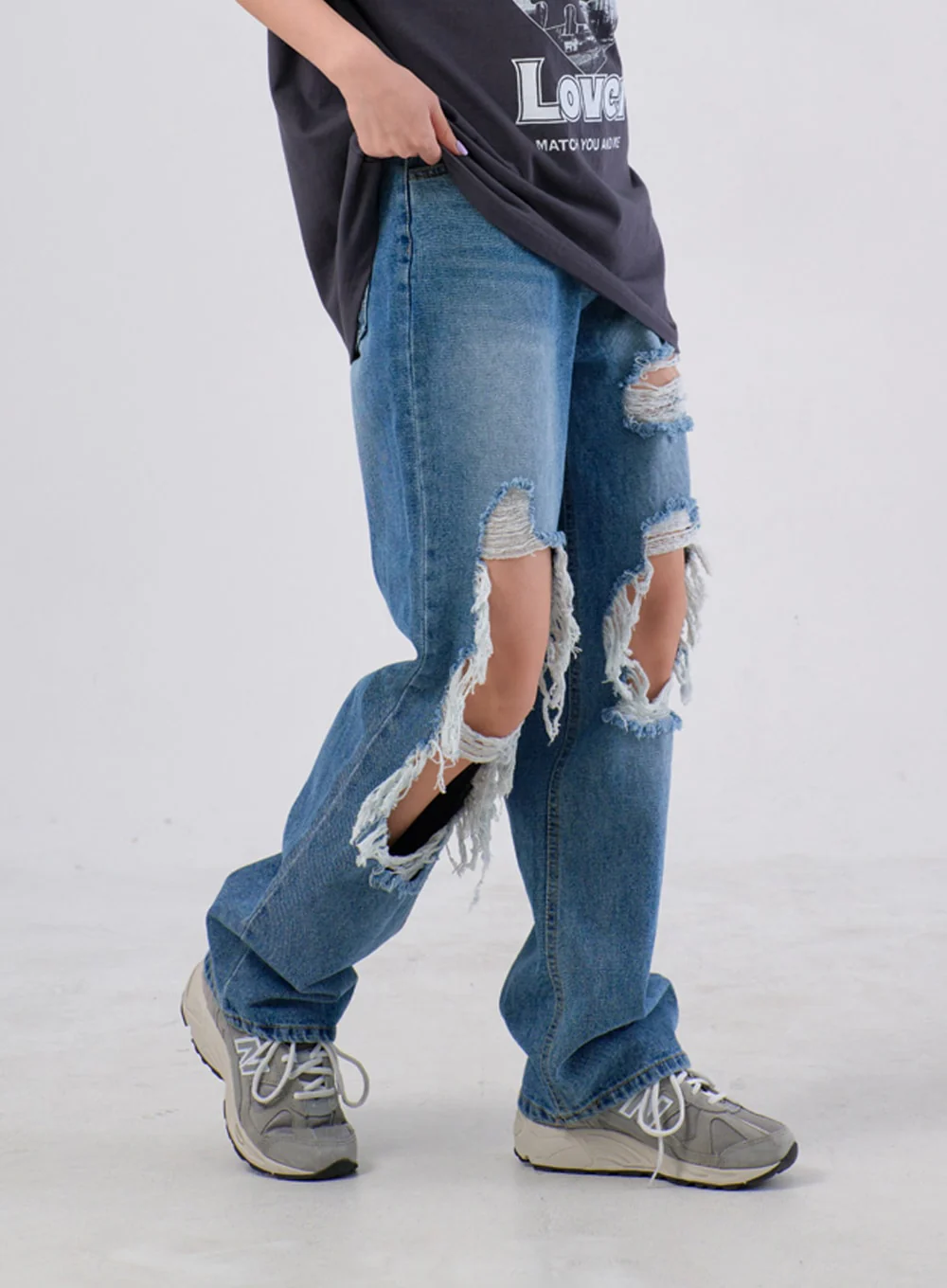 Ripped Knee Jeans IA305 - Image 4