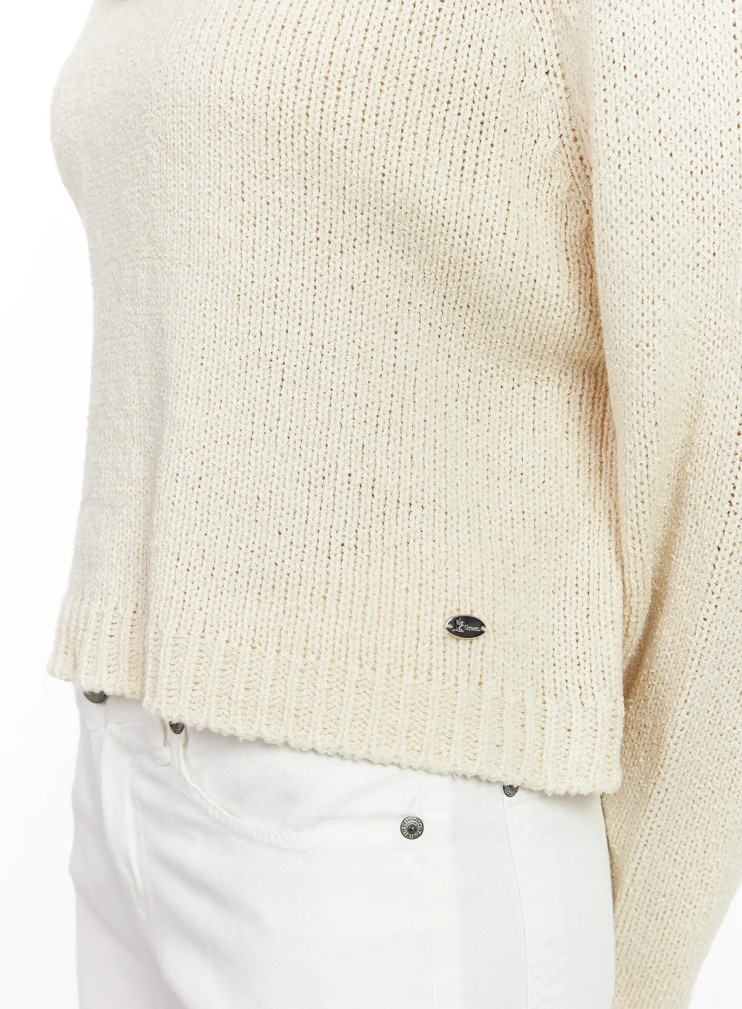 Round Neck Pendant Sweater IM524 - Image 7