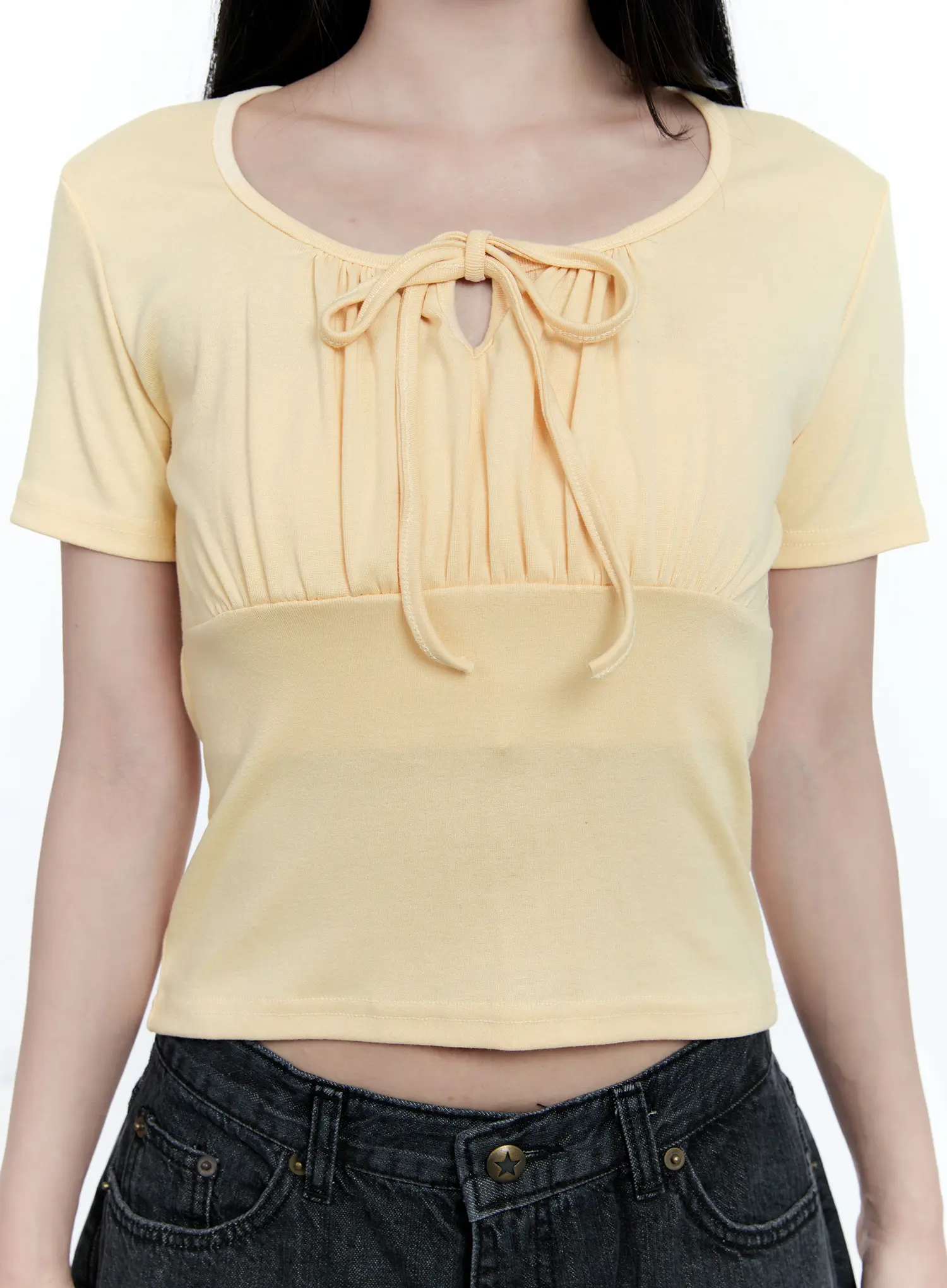 Ruched Ribbon Cropped Tee CG507 - Image 3
